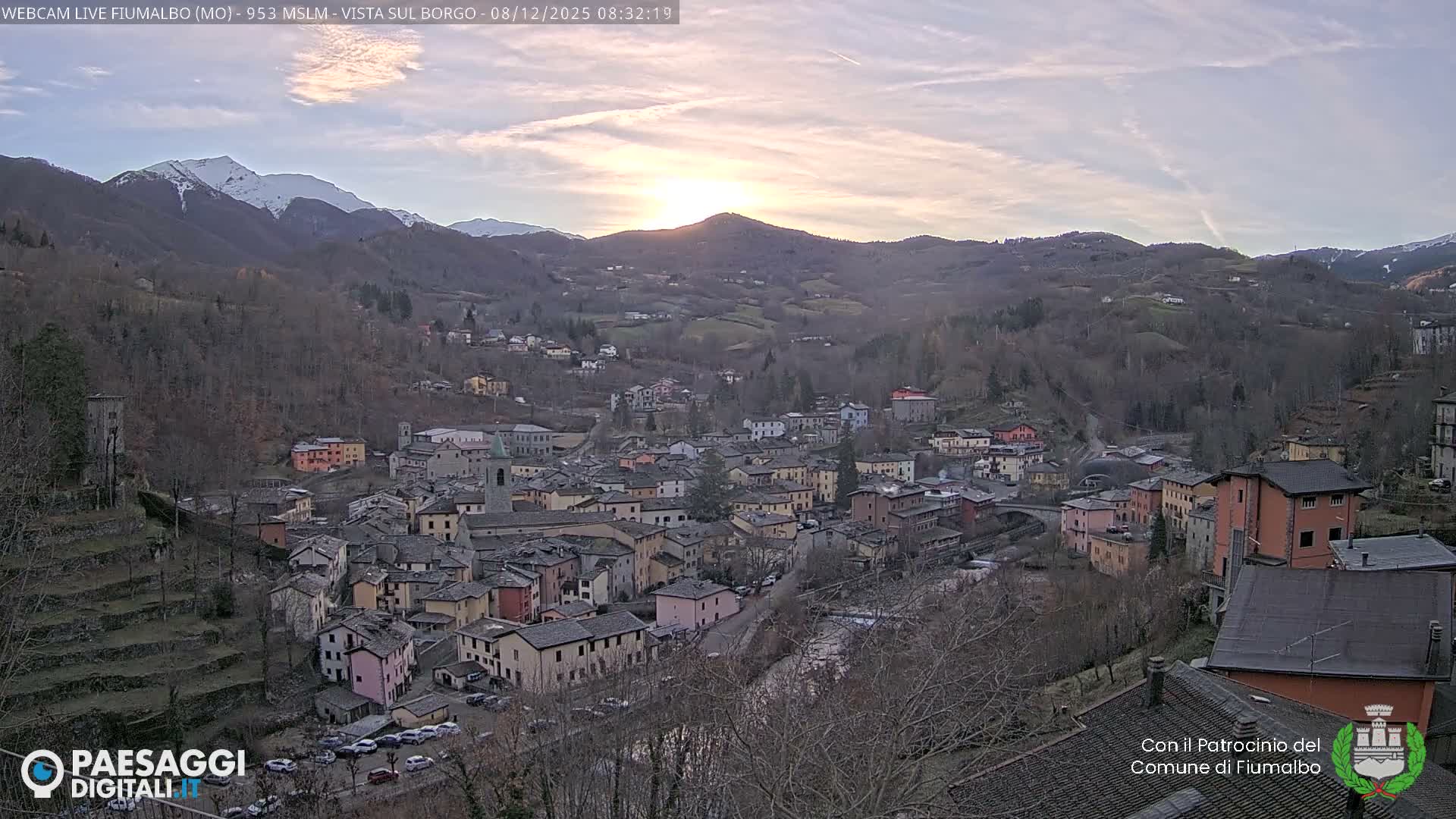 Fiumalbo -Dogana Village (Comune) Skyline Live Cam - Modena, Emilia-Romagna, Italia