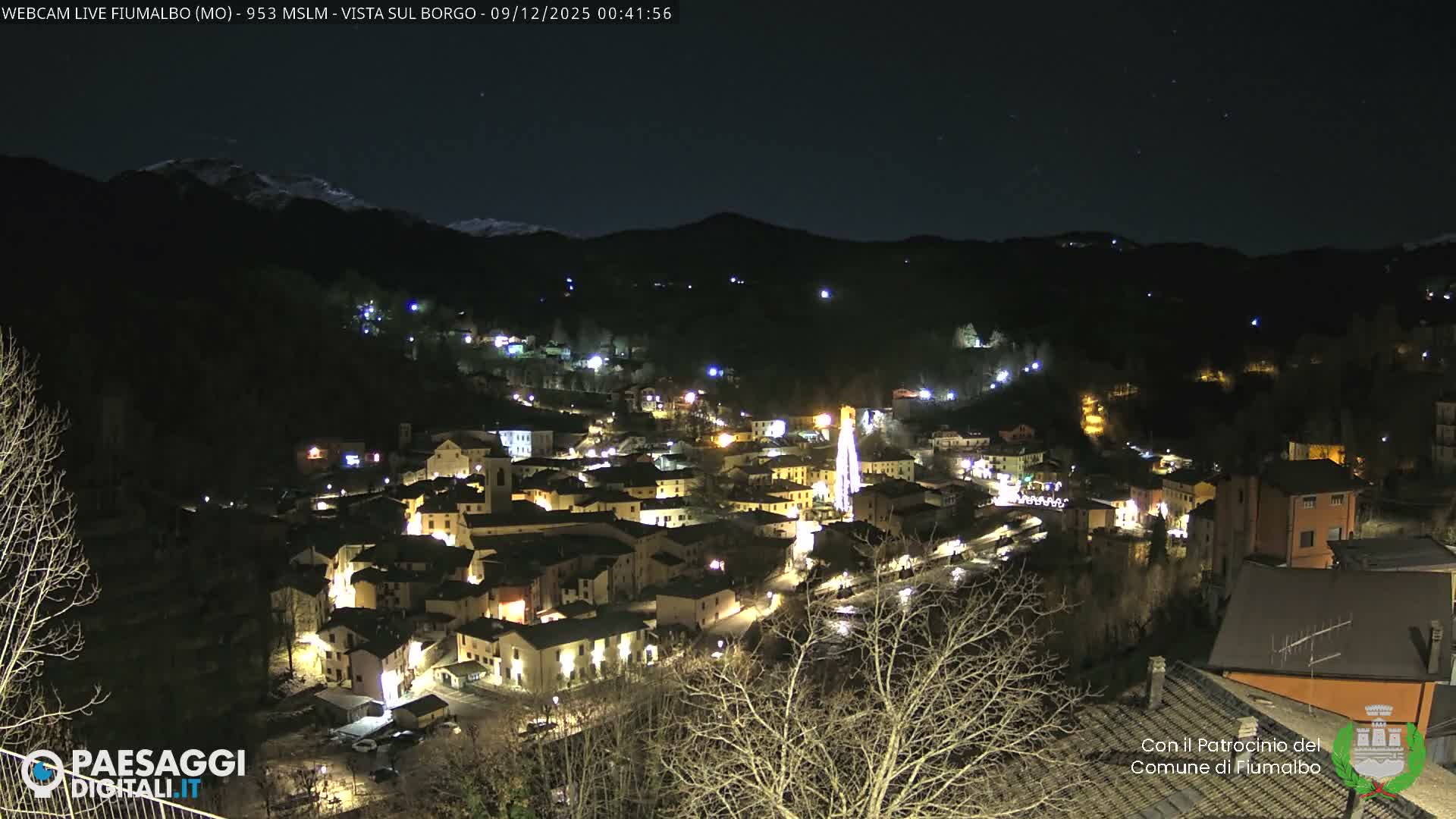 Fiumalbo -Dogana Village (Comune) Skyline Live Cam - Modena, Emilia-Romagna, Italia