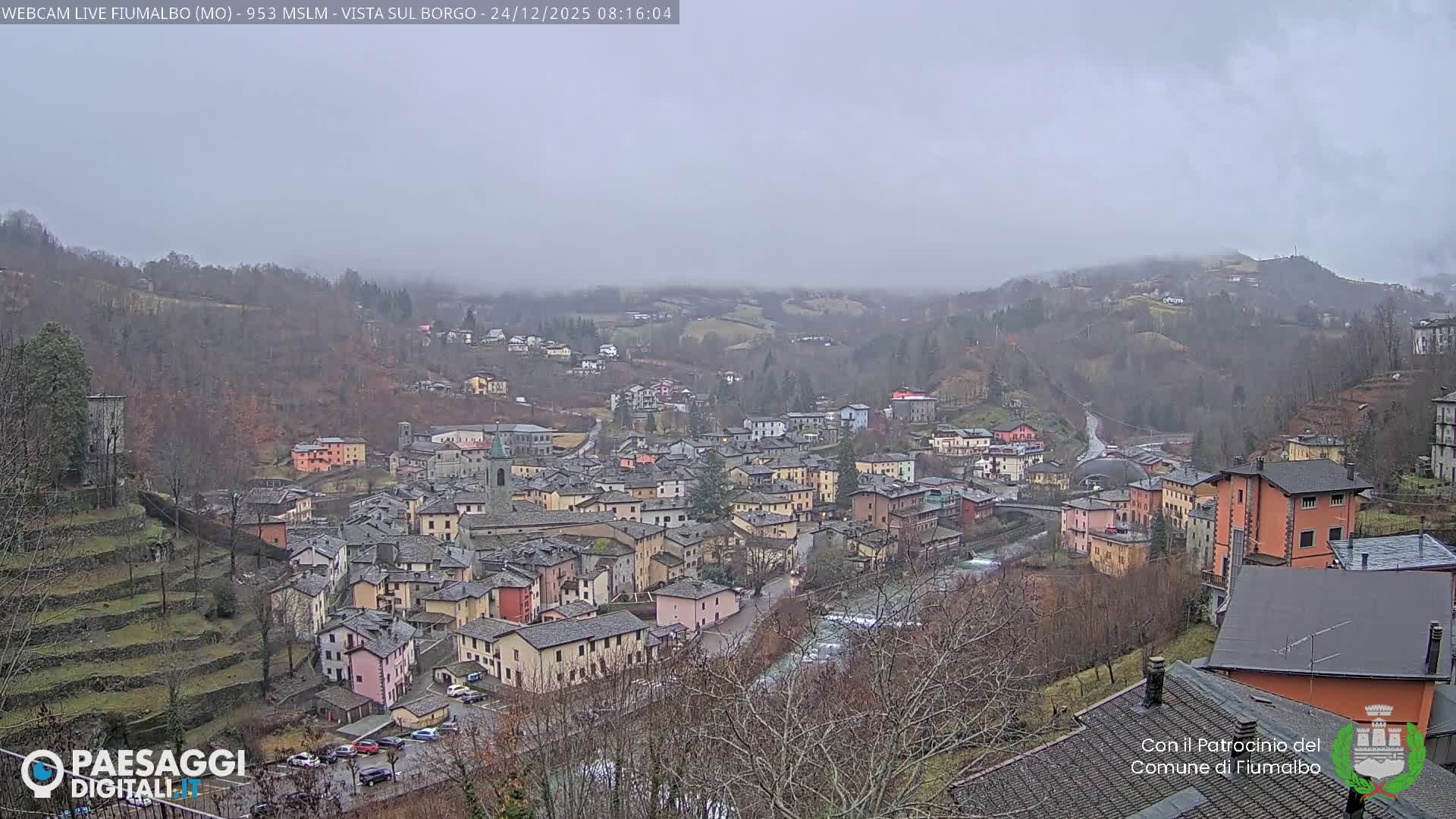 Fiumalbo -Dogana Village (Comune) Skyline Live Cam - Modena, Emilia-Romagna, Italia