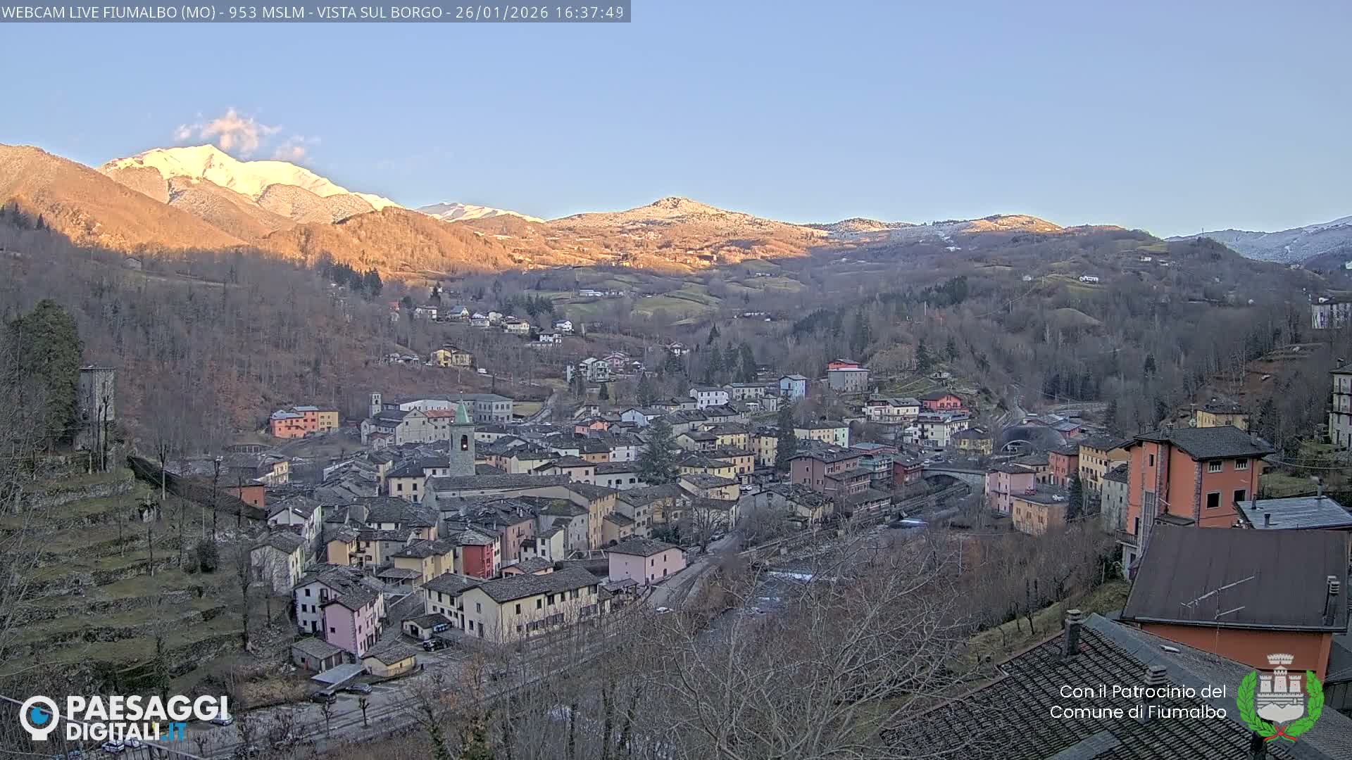 Fiumalbo -Dogana Village (Comune) Skyline Live Cam - Modena, Emilia-Romagna, Italia