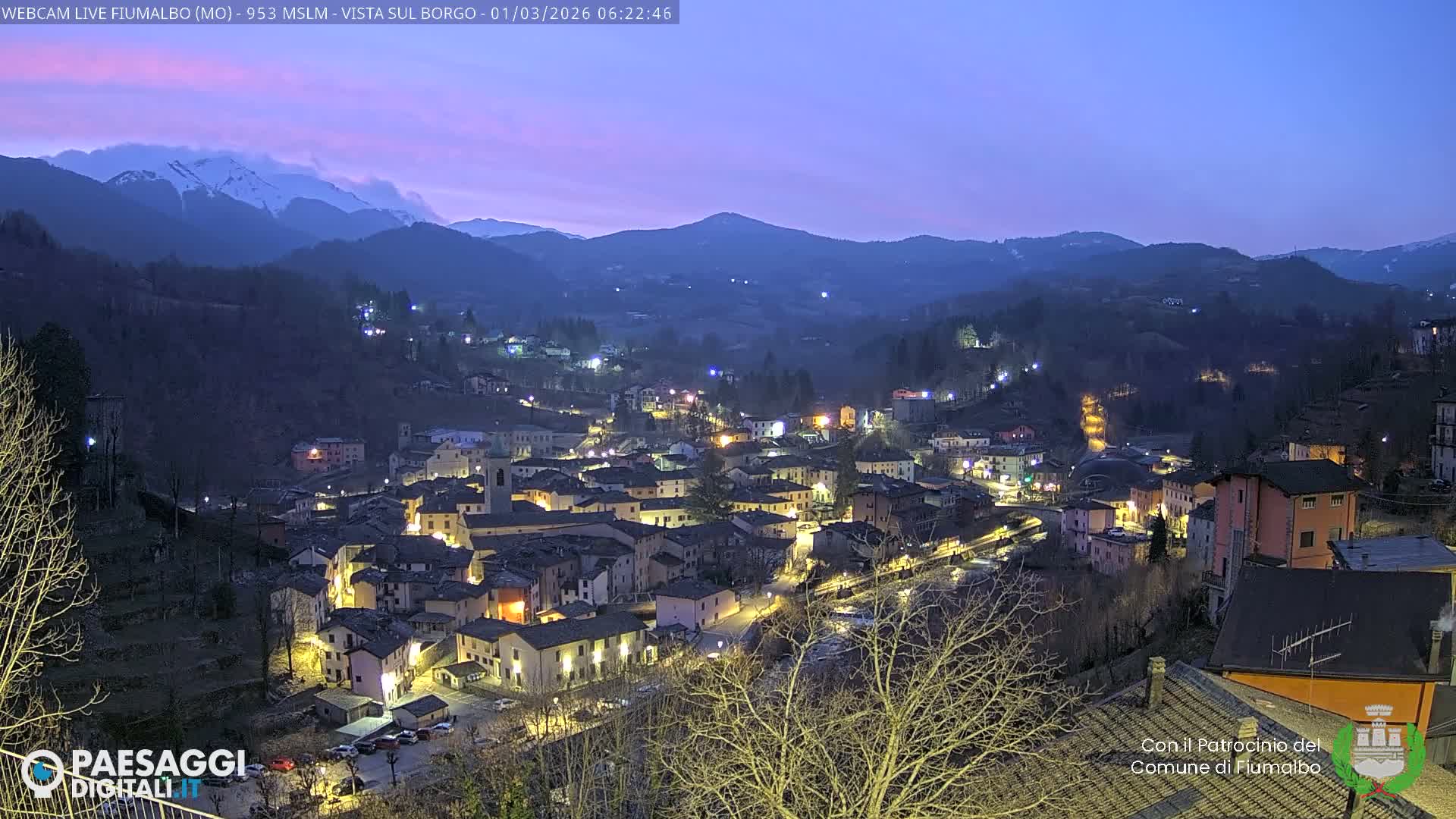 Fiumalbo -Dogana Village (Comune) Skyline Live Cam - Modena, Emilia-Romagna, Italia