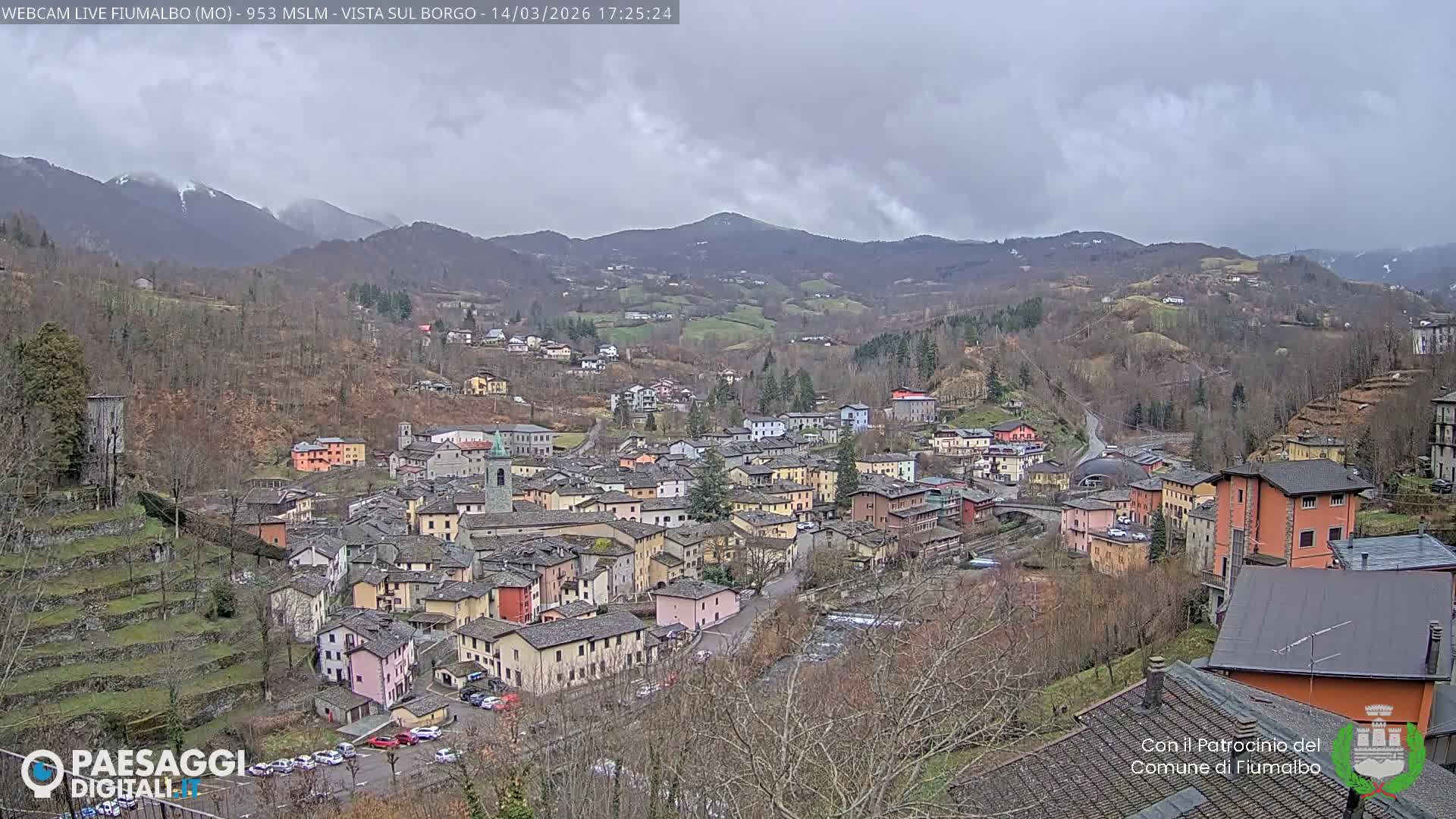 Fiumalbo -Dogana Village (Comune) Skyline Live Cam - Modena, Emilia-Romagna, Italia