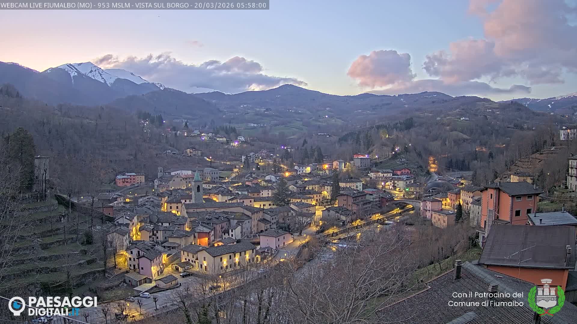 Fiumalbo -Dogana Village (Comune) Skyline Live Cam - Modena, Emilia-Romagna, Italia