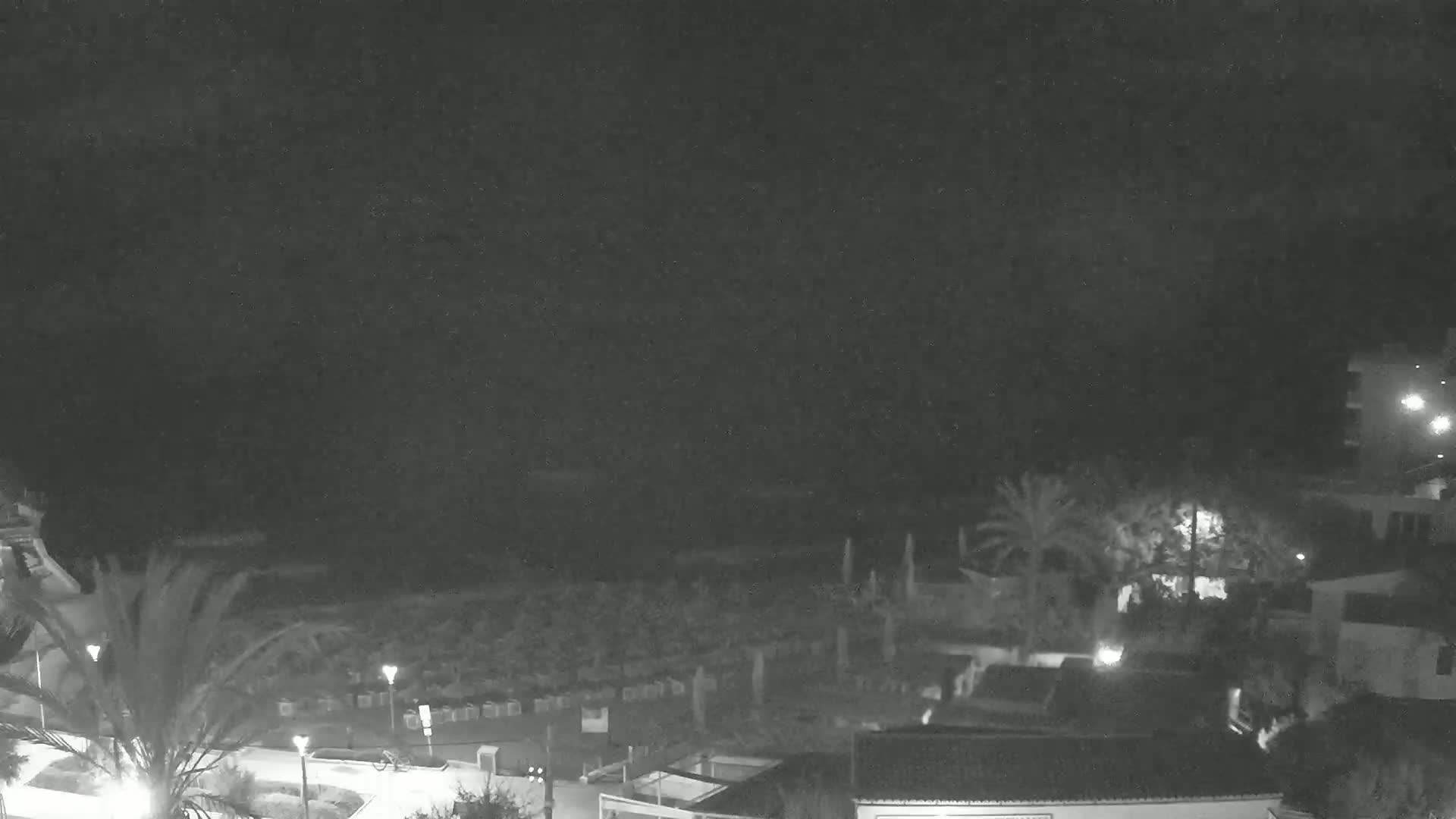 (Playa) Platja de Son Moll Beach Live Cam - Levante, Mallorca, Islas Baleares (Balearic Islands), Spain