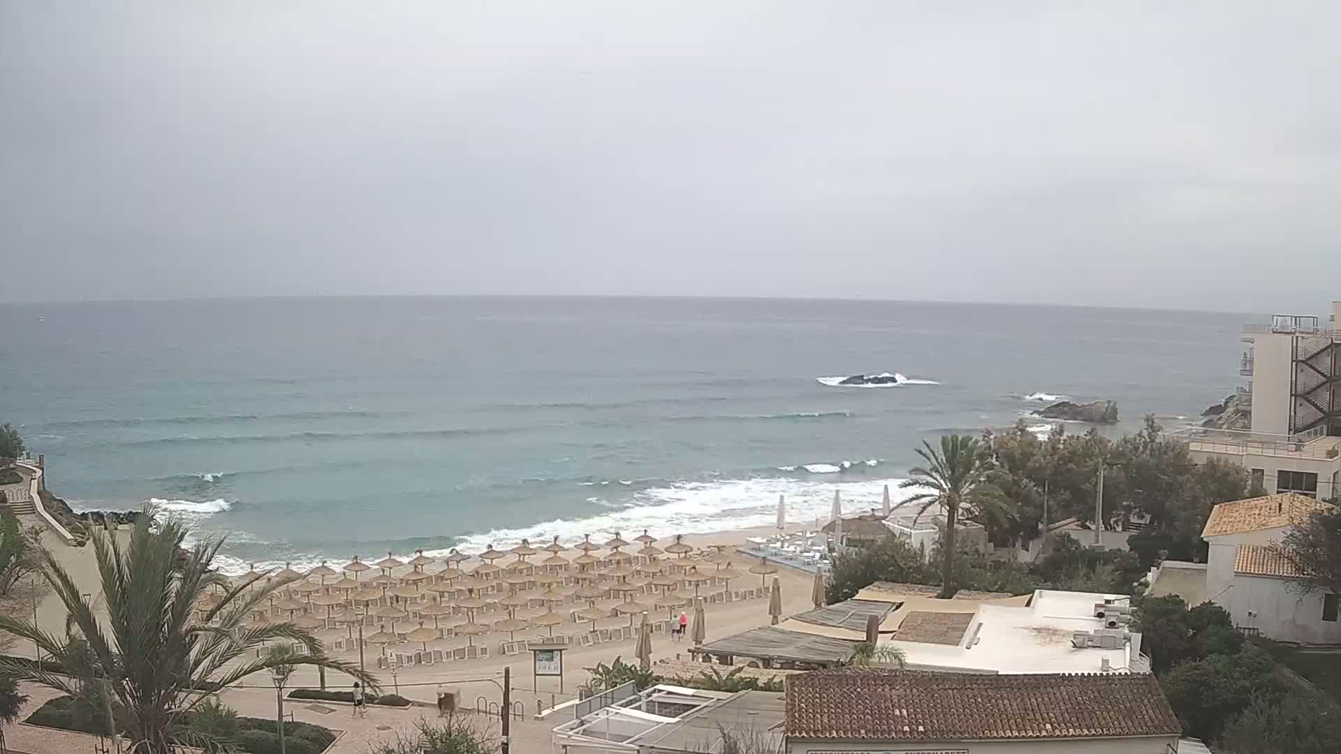 (Playa) Platja de Son Moll Beach Live Cam - Levante, Mallorca, Islas Baleares (Balearic Islands), Spain