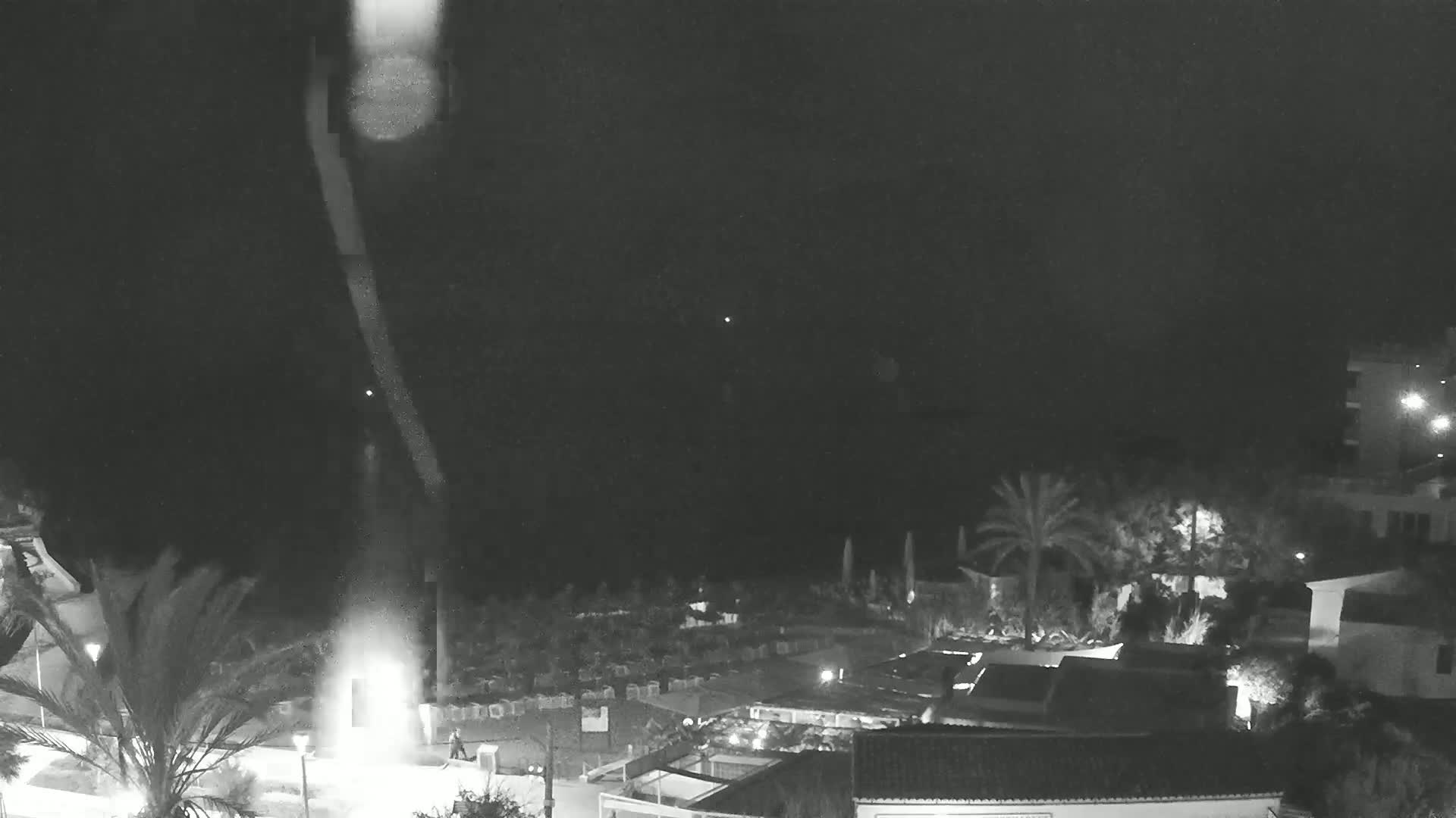(Playa) Platja de Son Moll Beach Live Cam - Levante, Mallorca, Islas Baleares (Balearic Islands), Spain