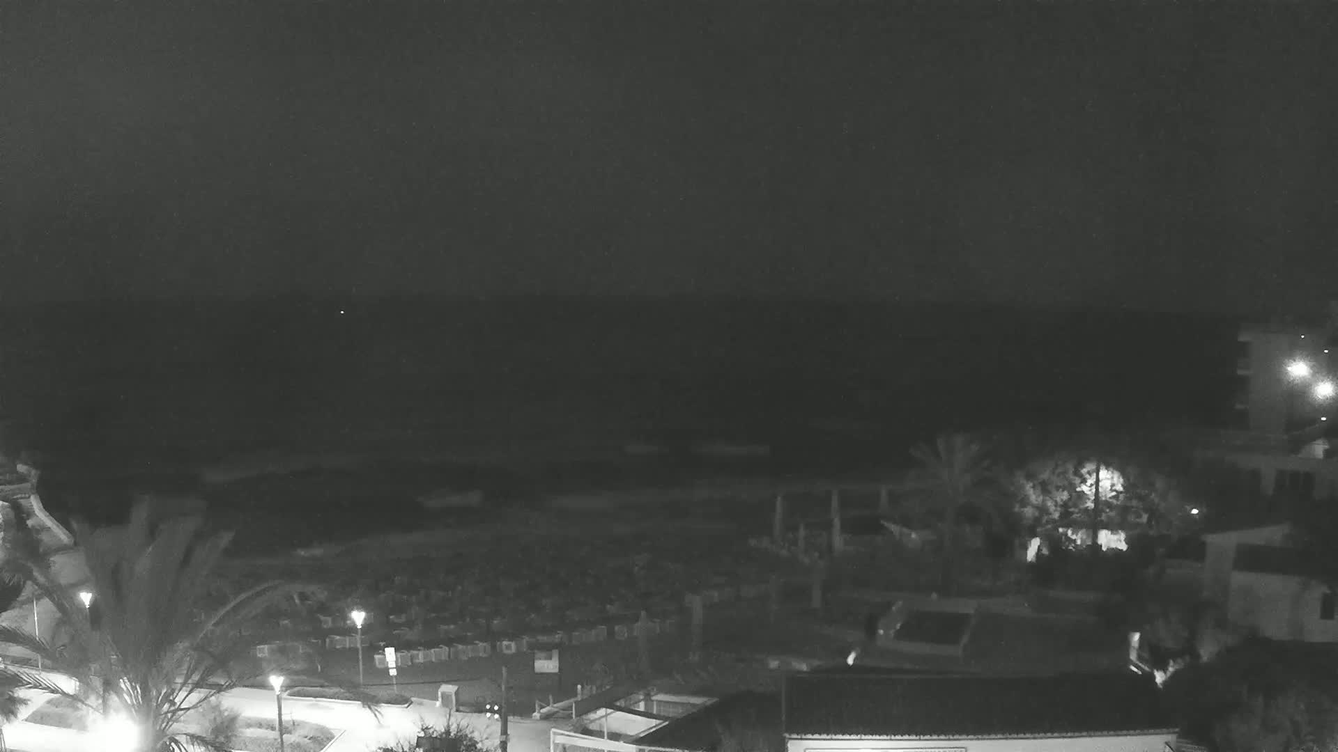(Playa) Platja de Son Moll Beach Live Cam - Levante, Mallorca, Islas Baleares (Balearic Islands), Spain