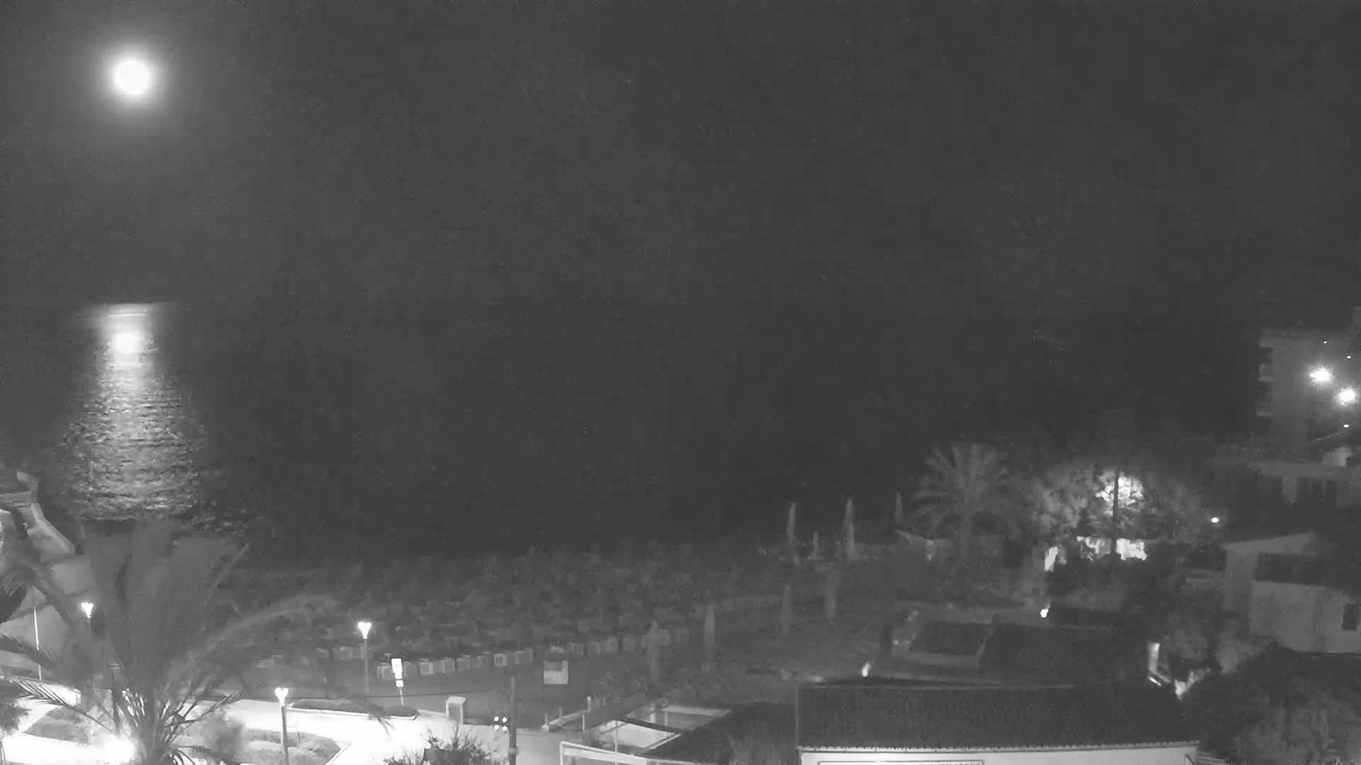 (Playa) Platja de Son Moll Beach Live Cam - Levante, Mallorca, Islas Baleares (Balearic Islands), Spain