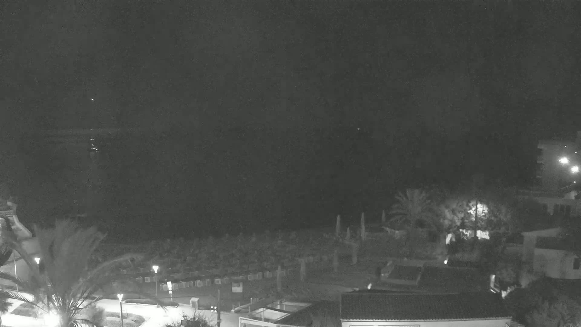 (Playa) Platja de Son Moll Beach Live Cam - Levante, Mallorca, Islas Baleares (Balearic Islands), Spain
