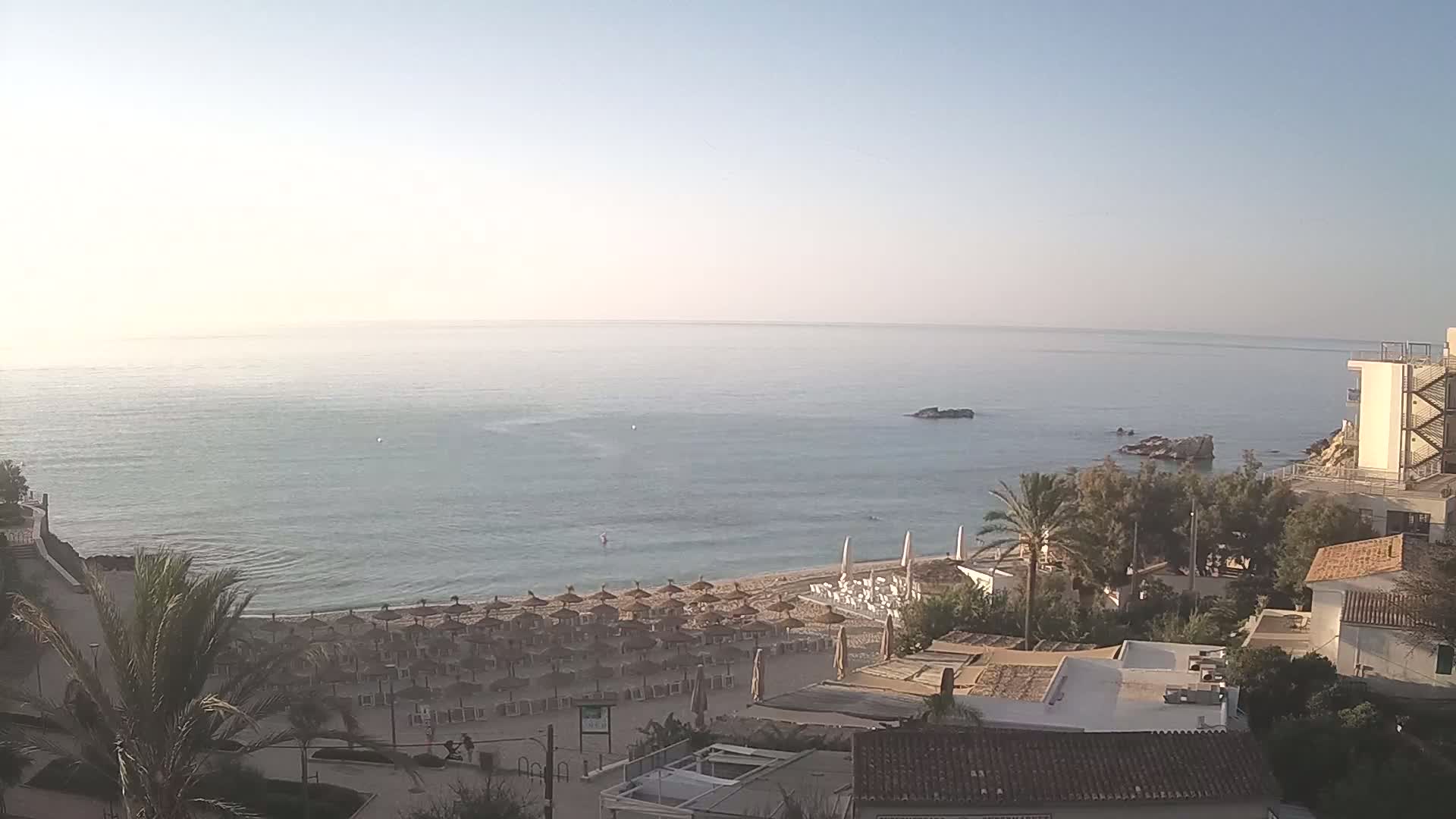 (Playa) Platja de Son Moll Beach Live Cam - Levante, Mallorca, Islas Baleares (Balearic Islands), Spain
