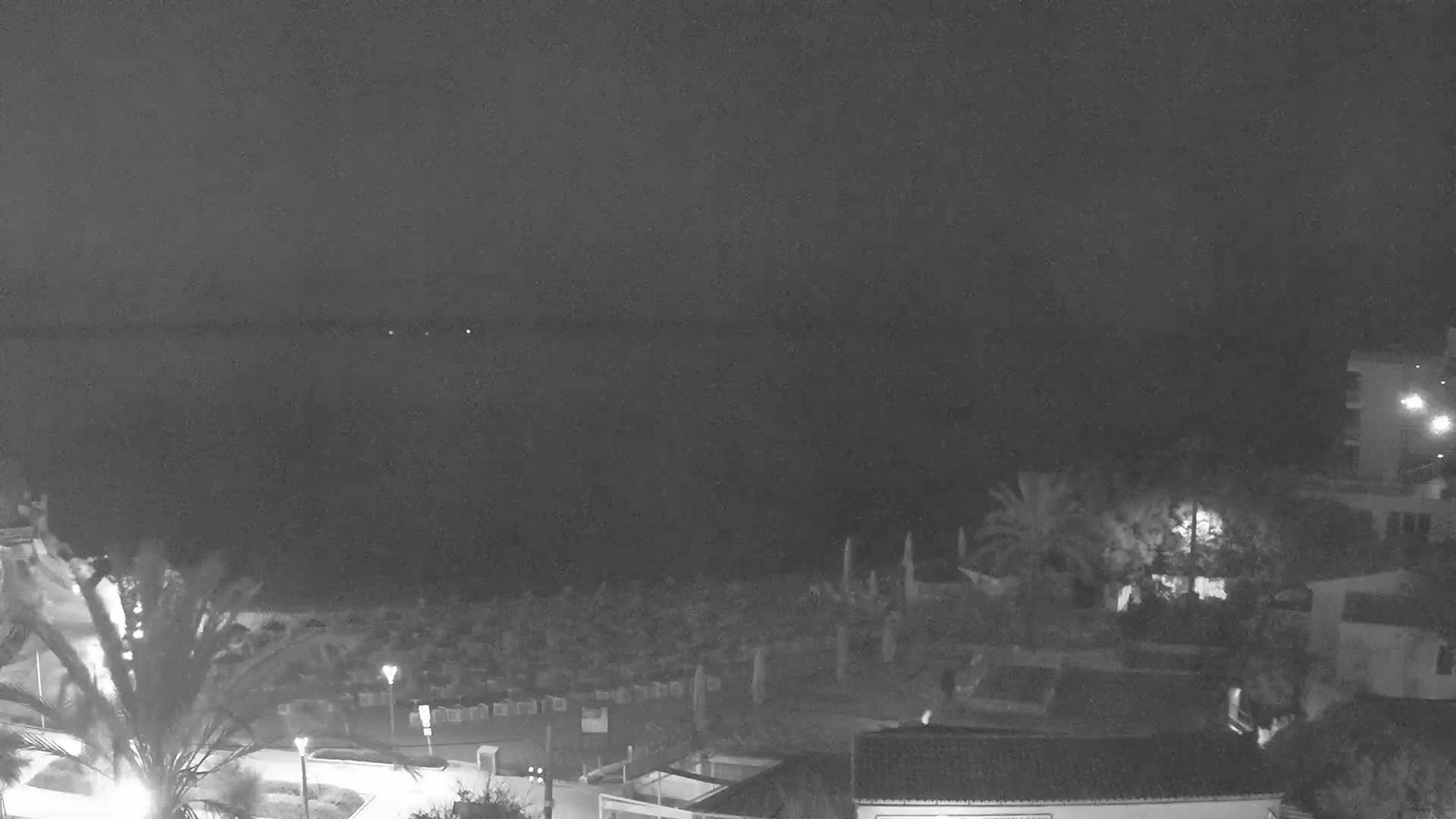 (Playa) Platja de Son Moll Beach Live Cam - Levante, Mallorca, Islas Baleares (Balearic Islands), Spain
