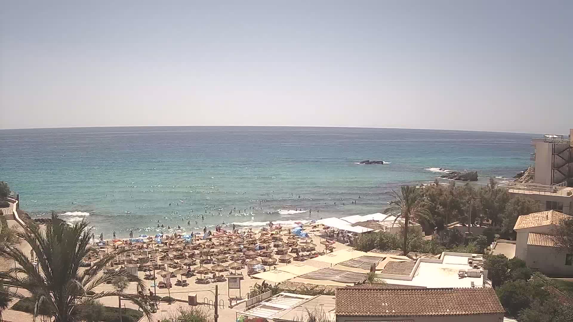 (Playa) Platja de Son Moll Beach Live Cam - Levante, Mallorca, Islas Baleares (Balearic Islands), Spain
