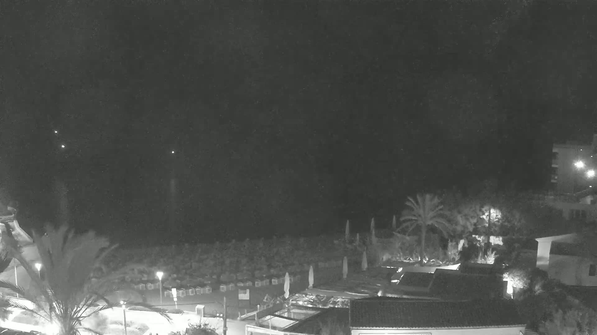(Playa) Platja de Son Moll Beach Live Cam - Levante, Mallorca, Islas Baleares (Balearic Islands), Spain