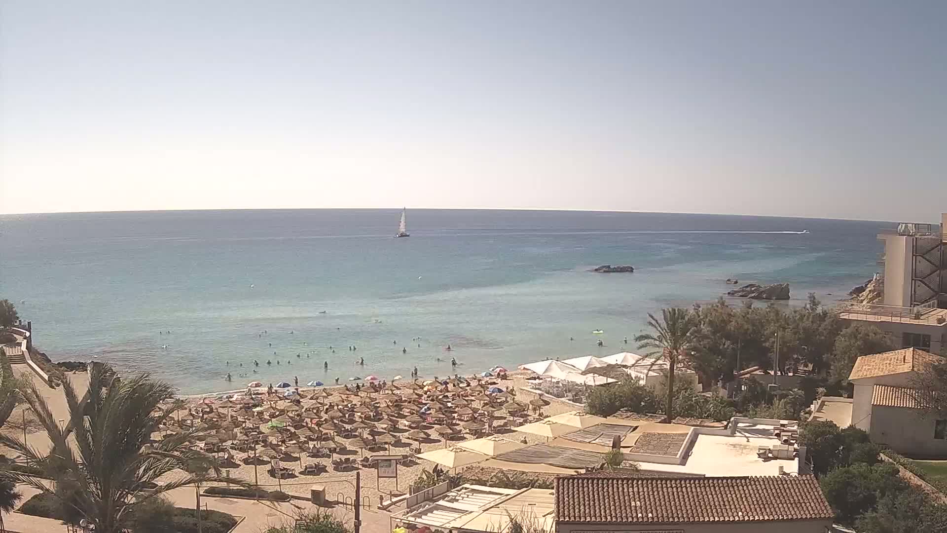 (Playa) Platja de Son Moll Beach Live Cam - Levante, Mallorca, Islas Baleares (Balearic Islands), Spain