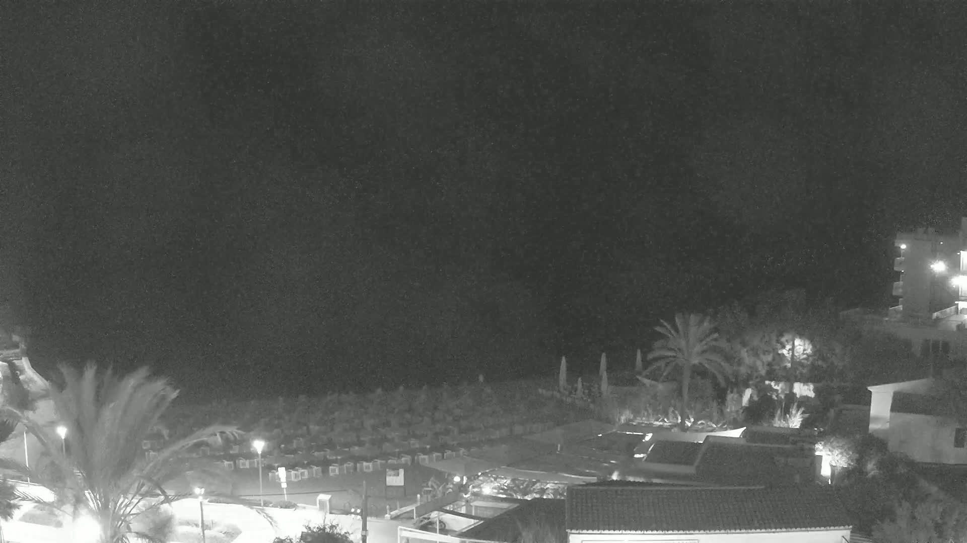 (Playa) Platja de Son Moll Beach Live Cam - Levante, Mallorca, Islas Baleares (Balearic Islands), Spain