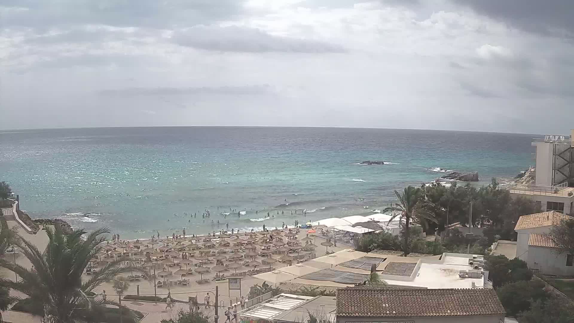 (Playa) Platja de Son Moll Beach Live Cam - Levante, Mallorca, Islas Baleares (Balearic Islands), Spain
