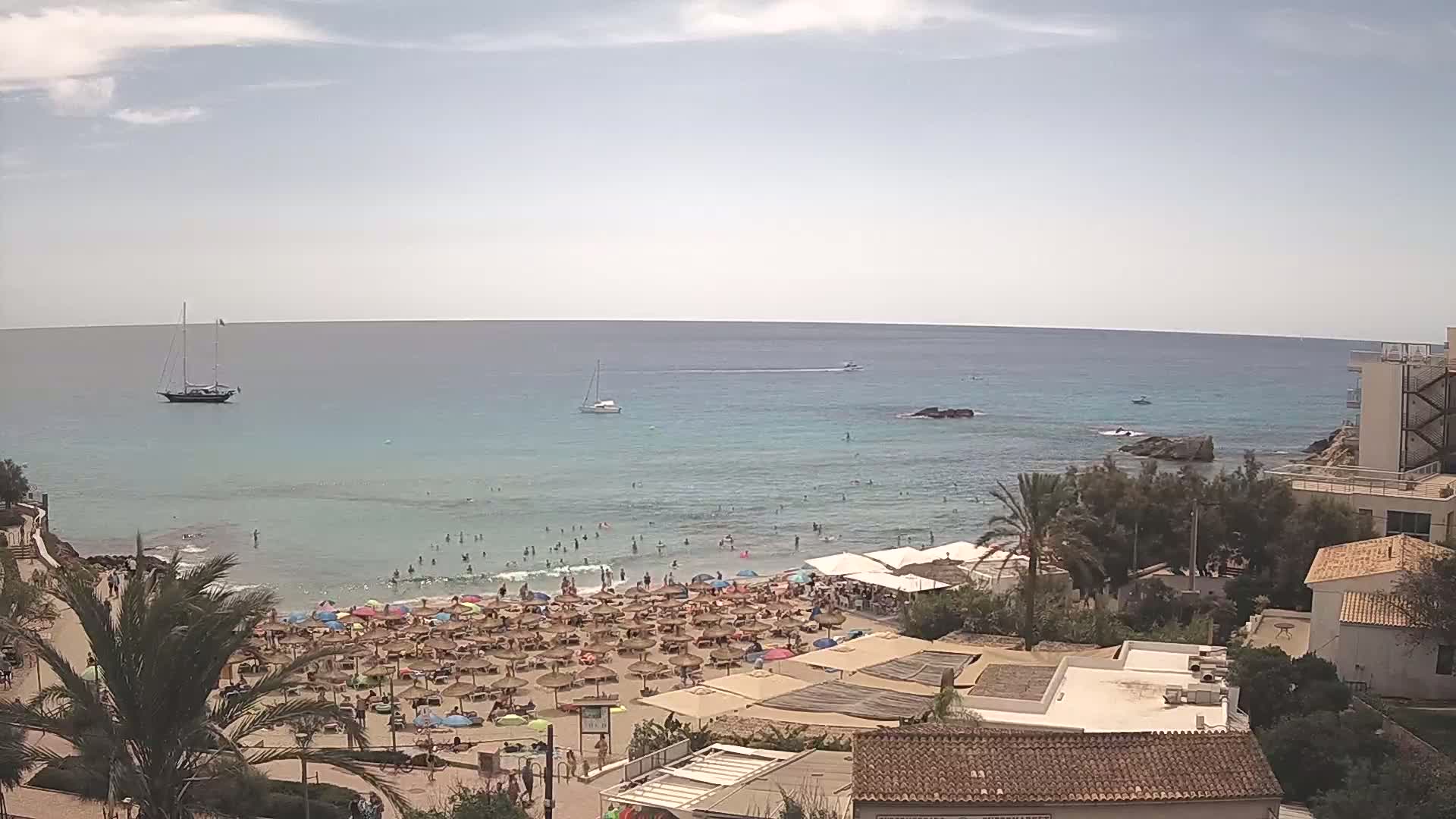 (Playa) Platja de Son Moll Beach Live Cam - Levante, Mallorca, Islas Baleares (Balearic Islands), Spain