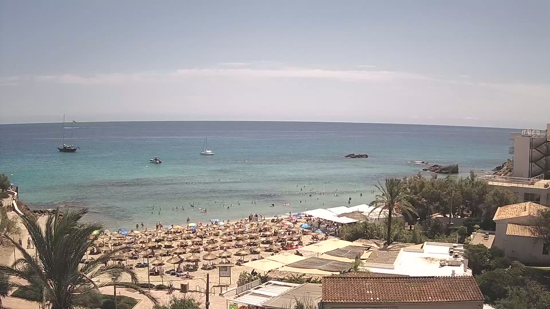 (Playa) Platja de Son Moll Beach Live Cam - Levante, Mallorca, Islas Baleares (Balearic Islands), Spain