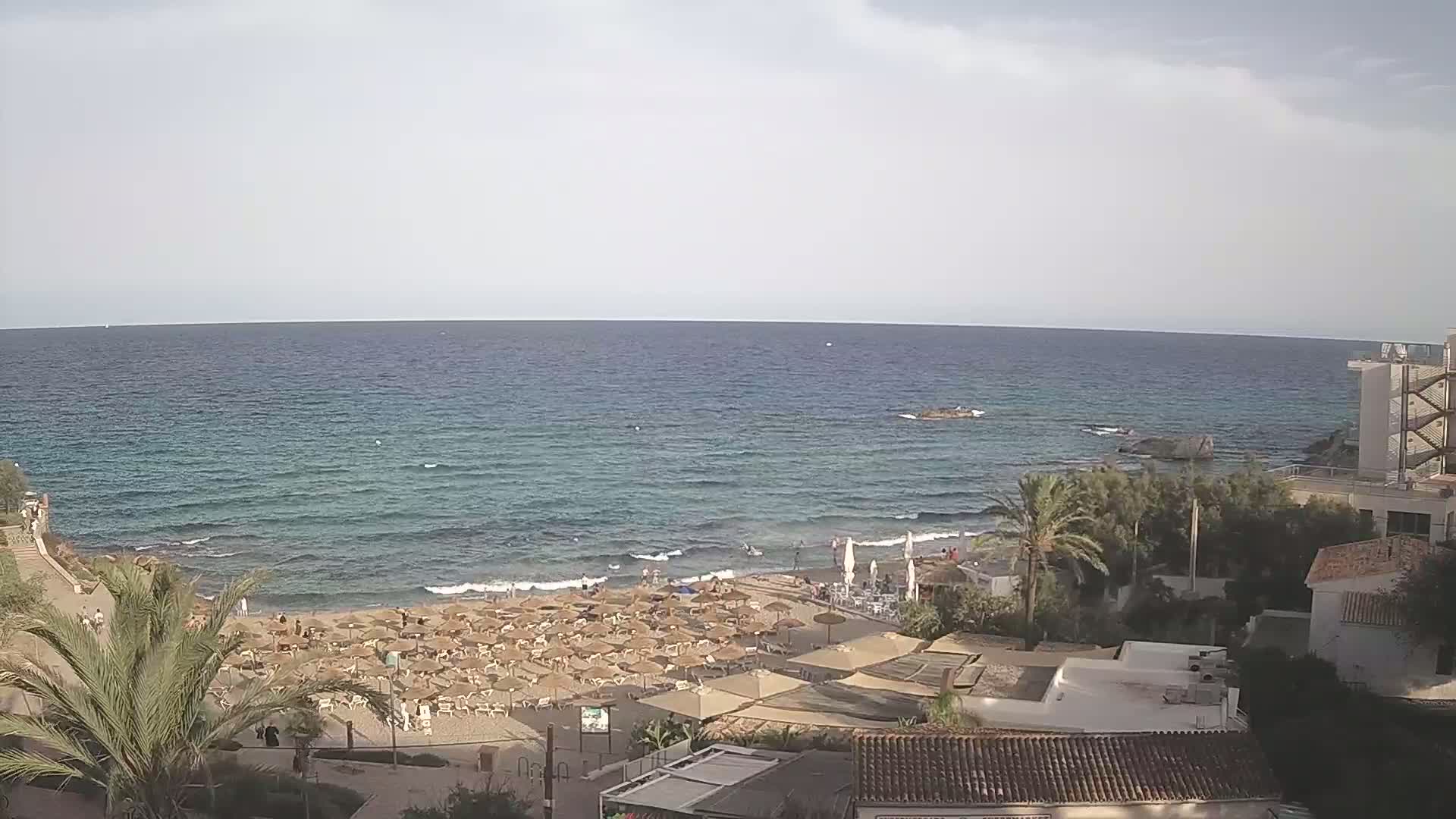 (Playa) Platja de Son Moll Beach Live Cam - Levante, Mallorca, Islas Baleares (Balearic Islands), Spain
