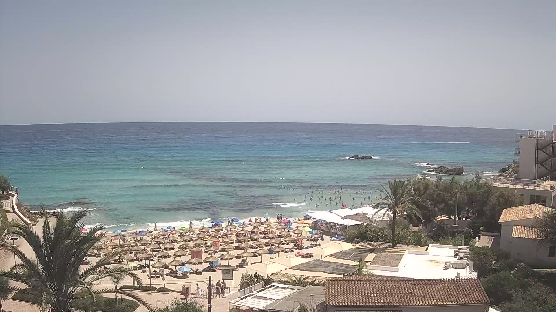 (Playa) Platja de Son Moll Beach Live Cam - Levante, Mallorca, Islas Baleares (Balearic Islands), Spain
