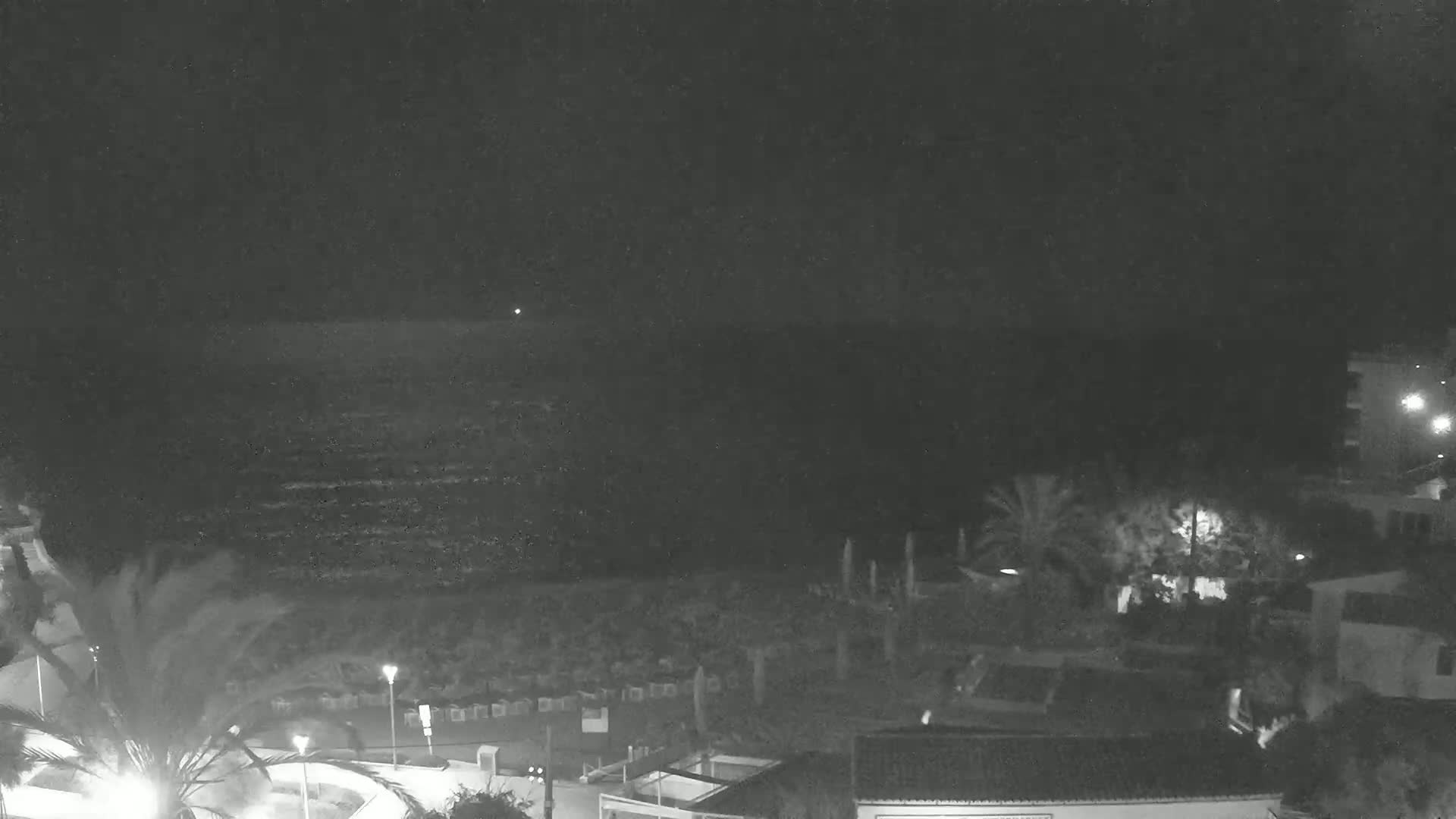 (Playa) Platja de Son Moll Beach Live Cam - Levante, Mallorca, Islas Baleares (Balearic Islands), Spain