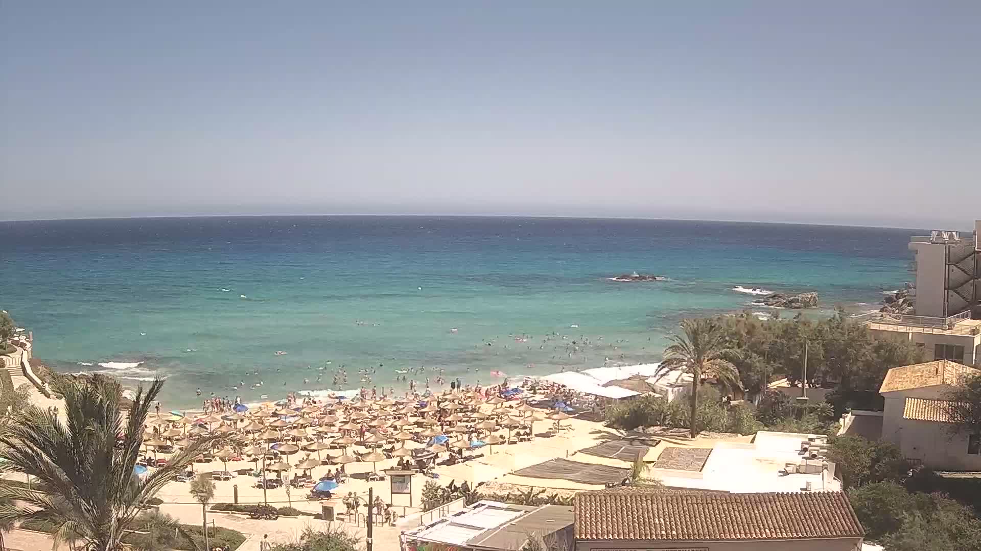 (Playa) Platja de Son Moll Beach Live Cam - Levante, Mallorca, Islas Baleares (Balearic Islands), Spain