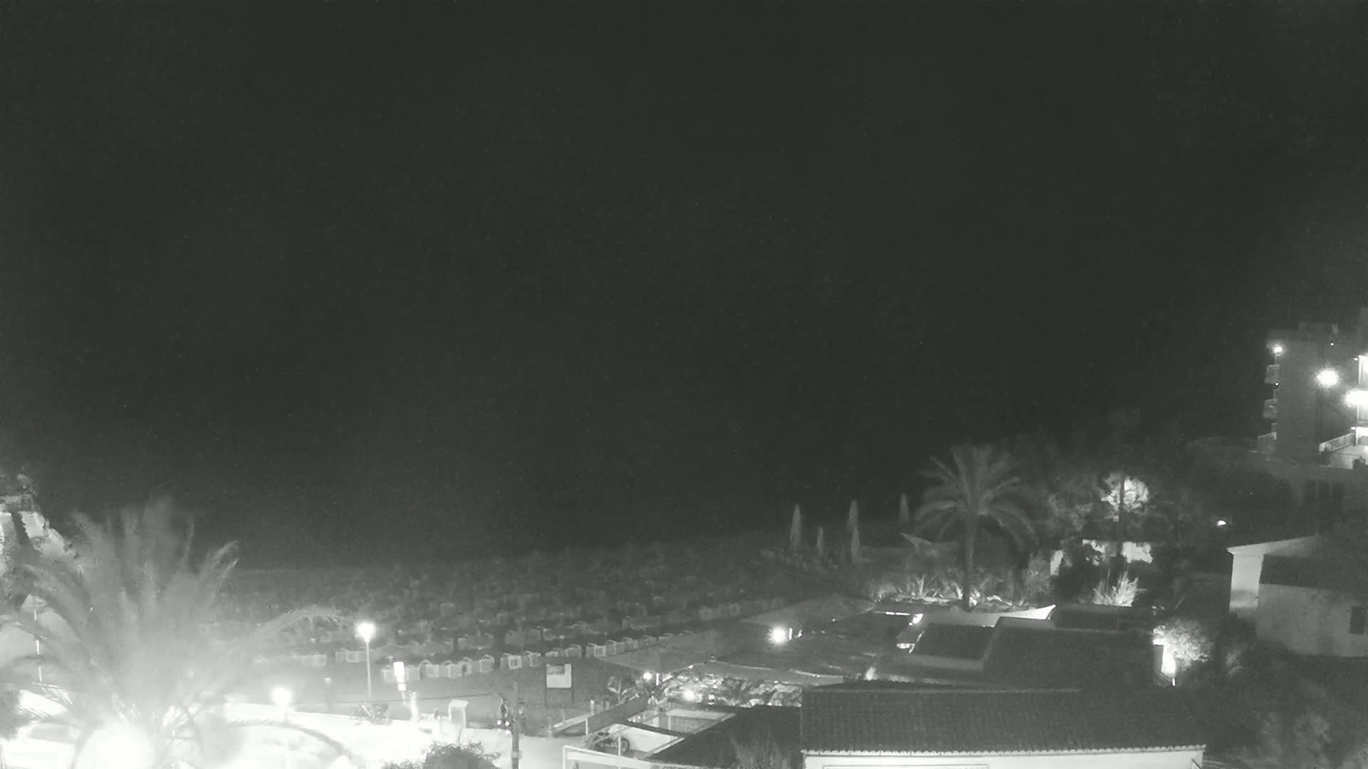 (Playa) Platja de Son Moll Beach Live Cam - Levante, Mallorca, Islas Baleares (Balearic Islands), Spain