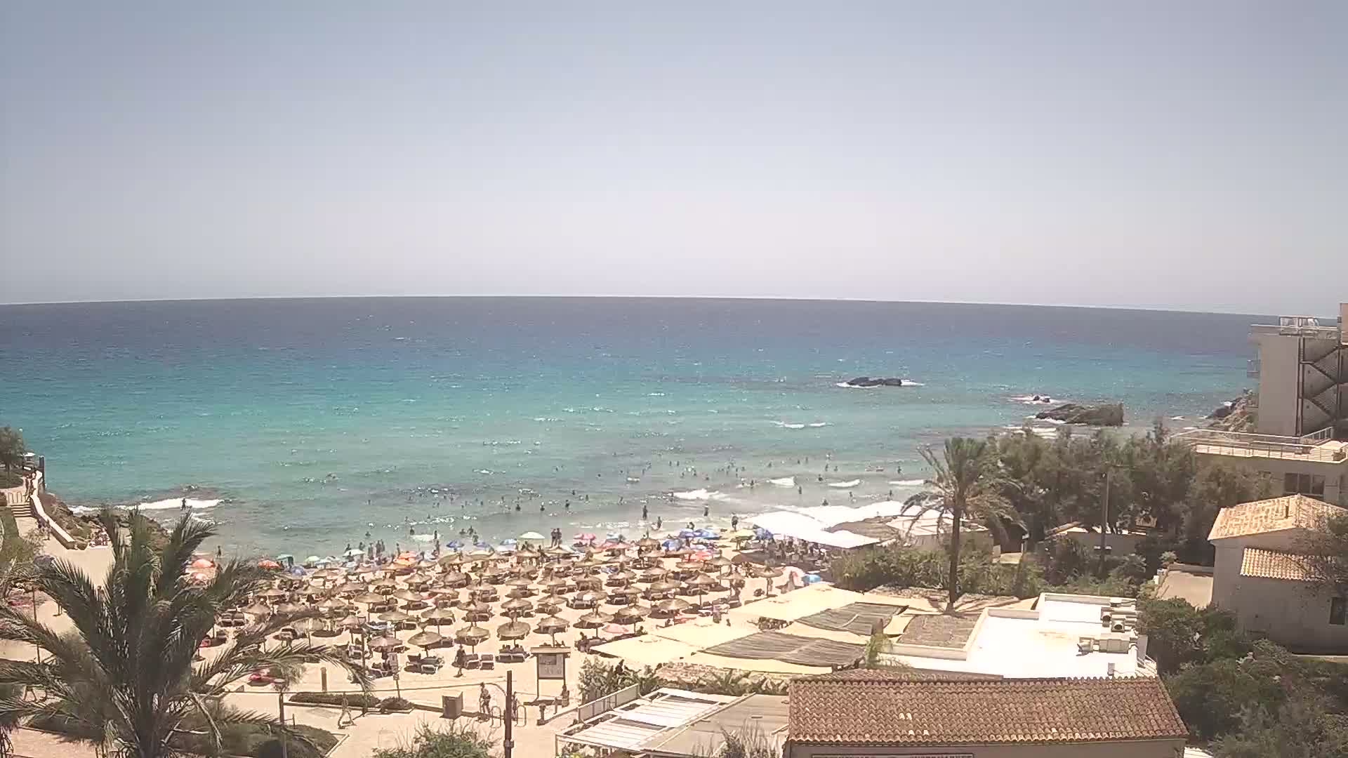 (Playa) Platja de Son Moll Beach Live Cam - Levante, Mallorca, Islas Baleares (Balearic Islands), Spain