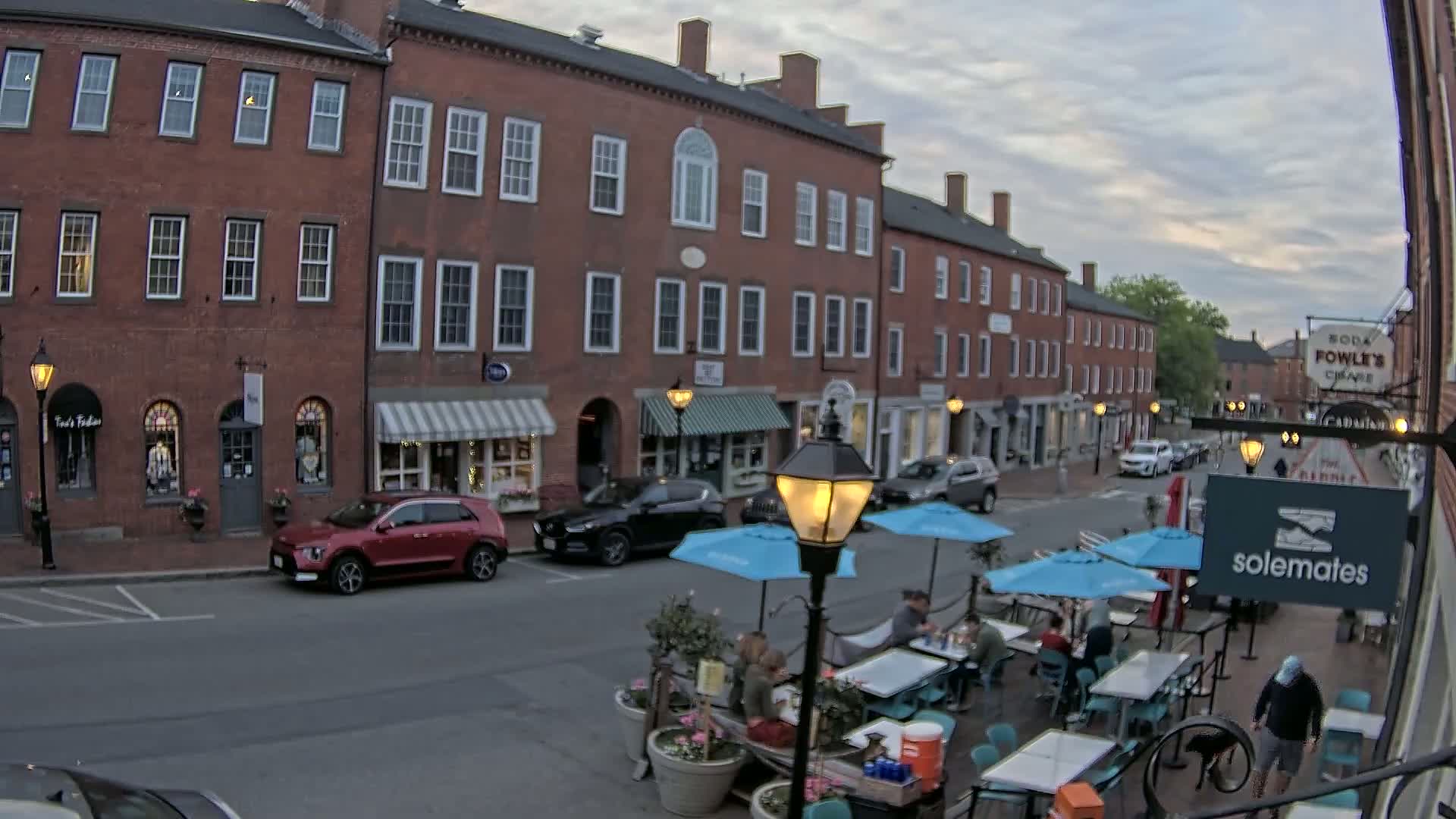 Newburyport, State Street North View Live Cam - Newburyport, Essex, Massachusetts, USA