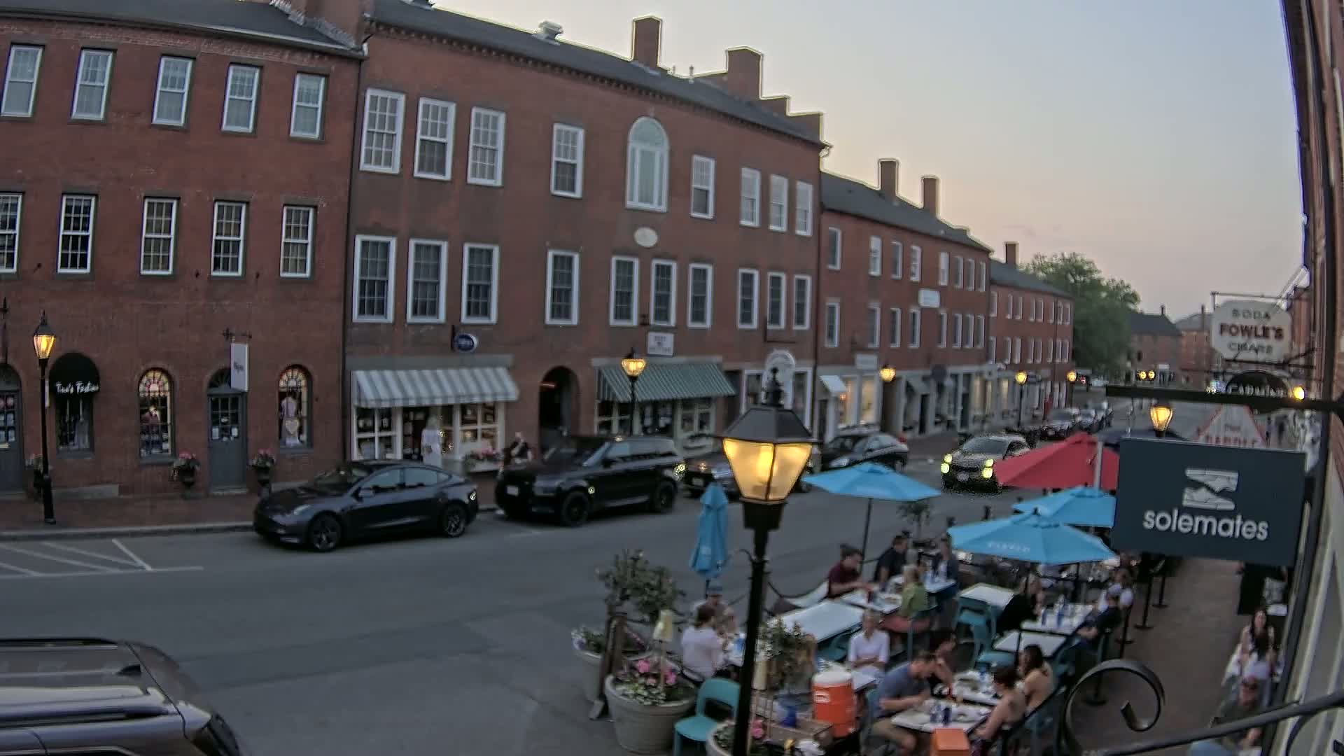 Newburyport, State Street North View Live Cam - Newburyport, Essex, Massachusetts, USA