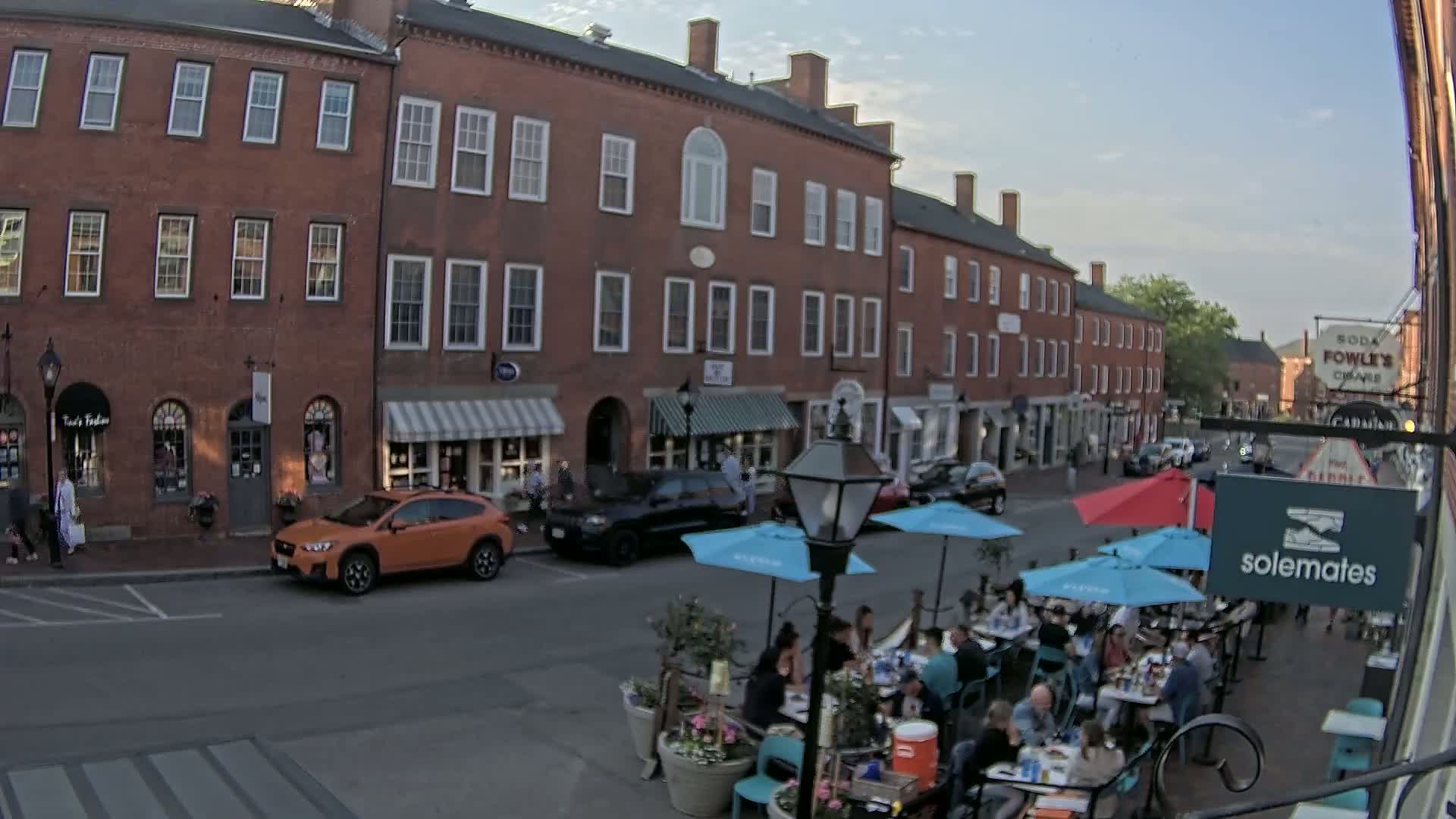 Newburyport, State Street North View Live Cam - Newburyport, Essex, Massachusetts, USA