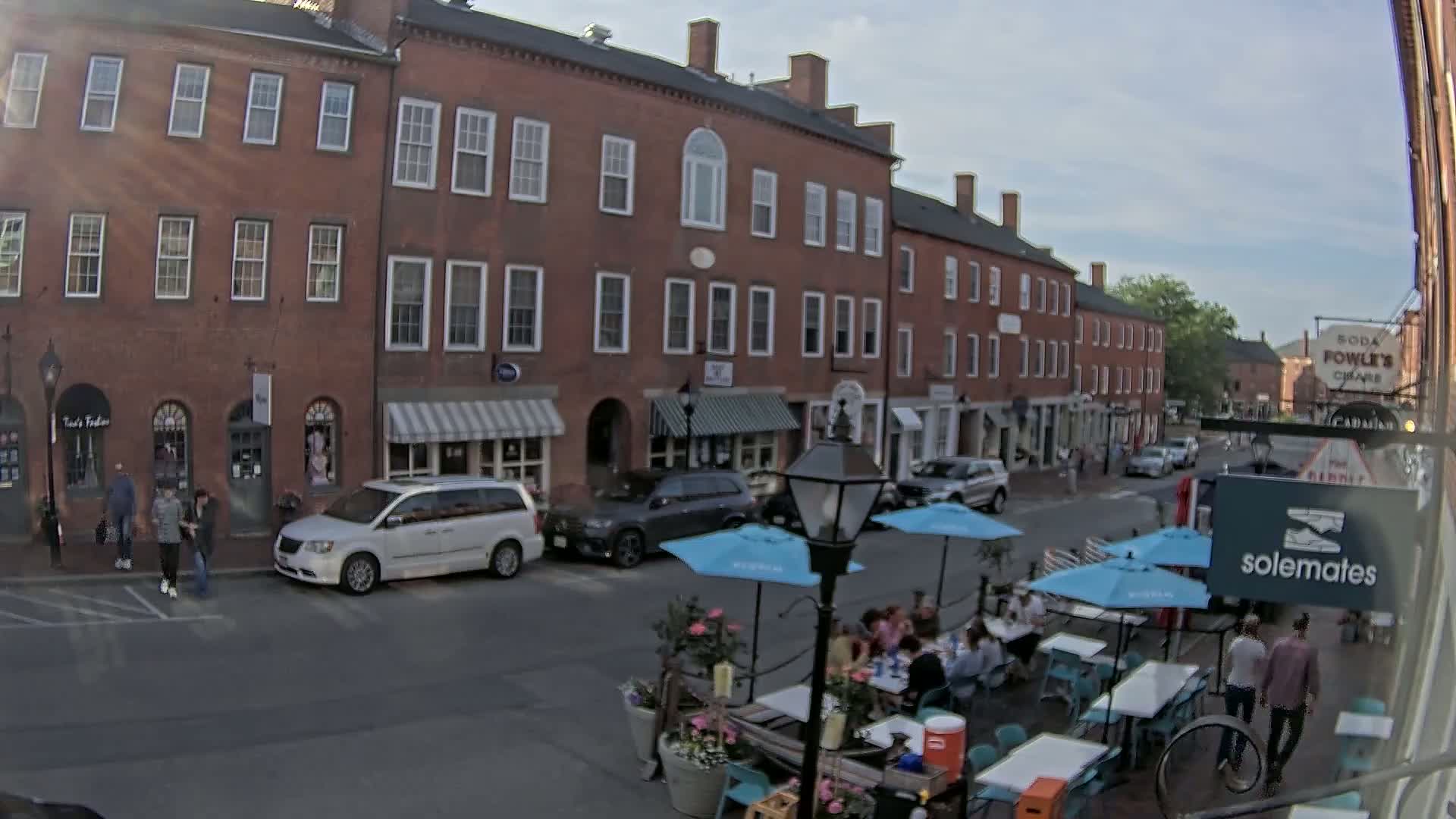 Newburyport, State Street North View Live Cam - Newburyport, Essex, Massachusetts, USA