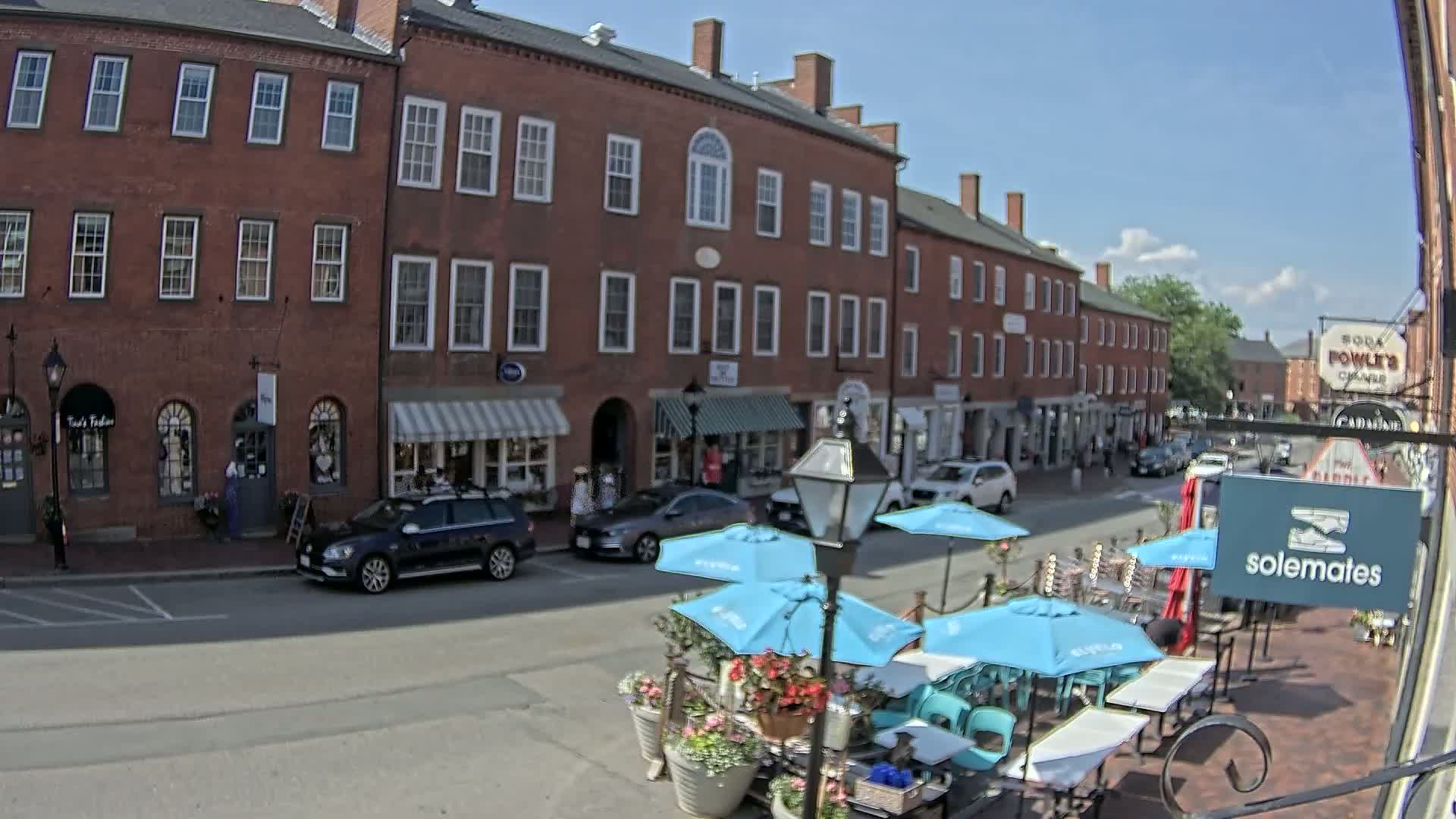 Newburyport, State Street North View Live Cam - Newburyport, Essex, Massachusetts, USA