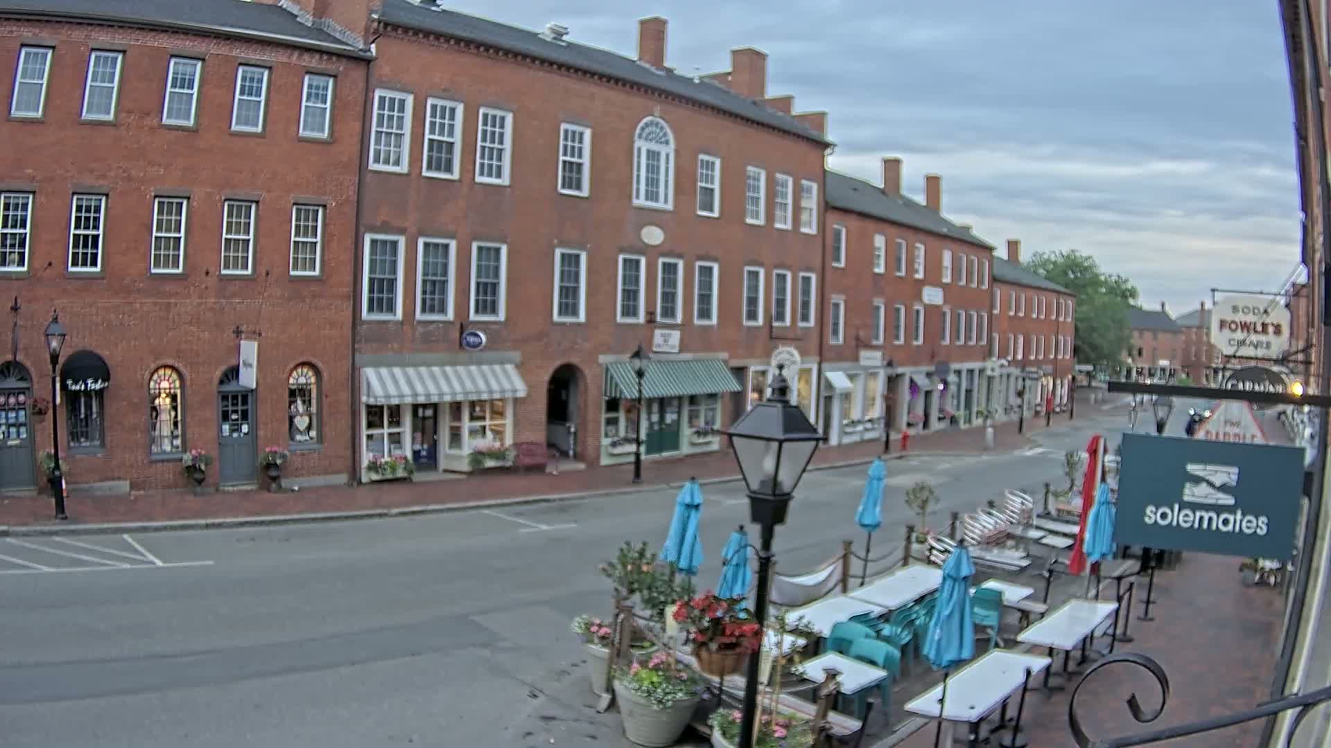 Newburyport, State Street North View Live Cam - Newburyport, Essex, Massachusetts, USA