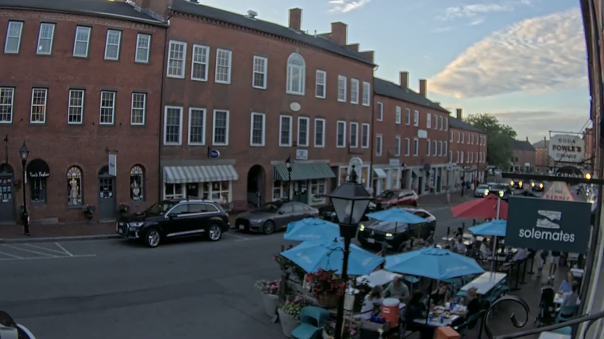 Newburyport, State Street North View Live Cam - Newburyport, Essex, Massachusetts, USA