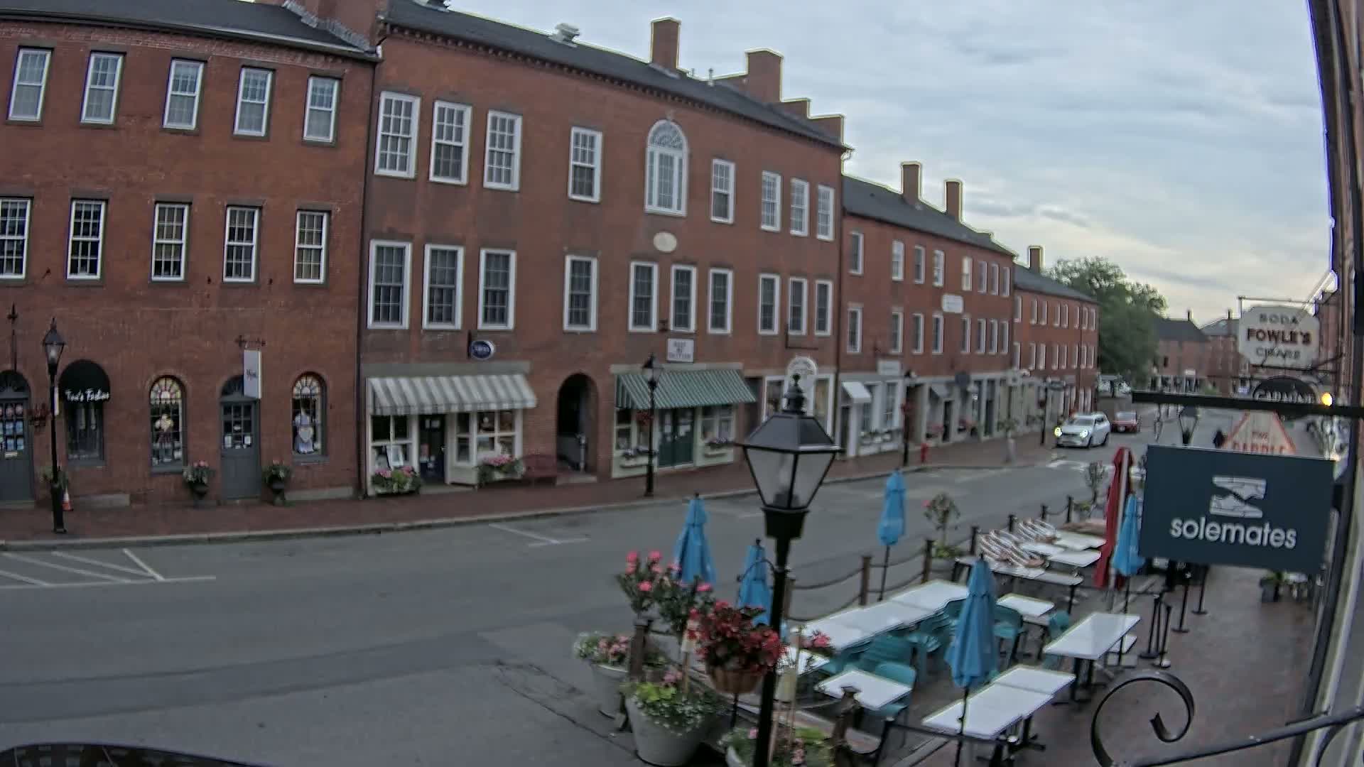 Newburyport, State Street North View Live Cam - Newburyport, Essex, Massachusetts, USA