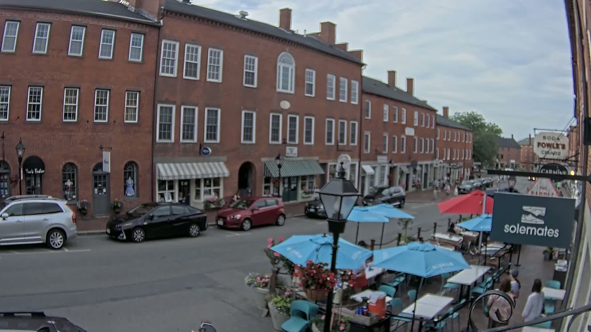 Newburyport, State Street North View Live Cam - Newburyport, Essex, Massachusetts, USA