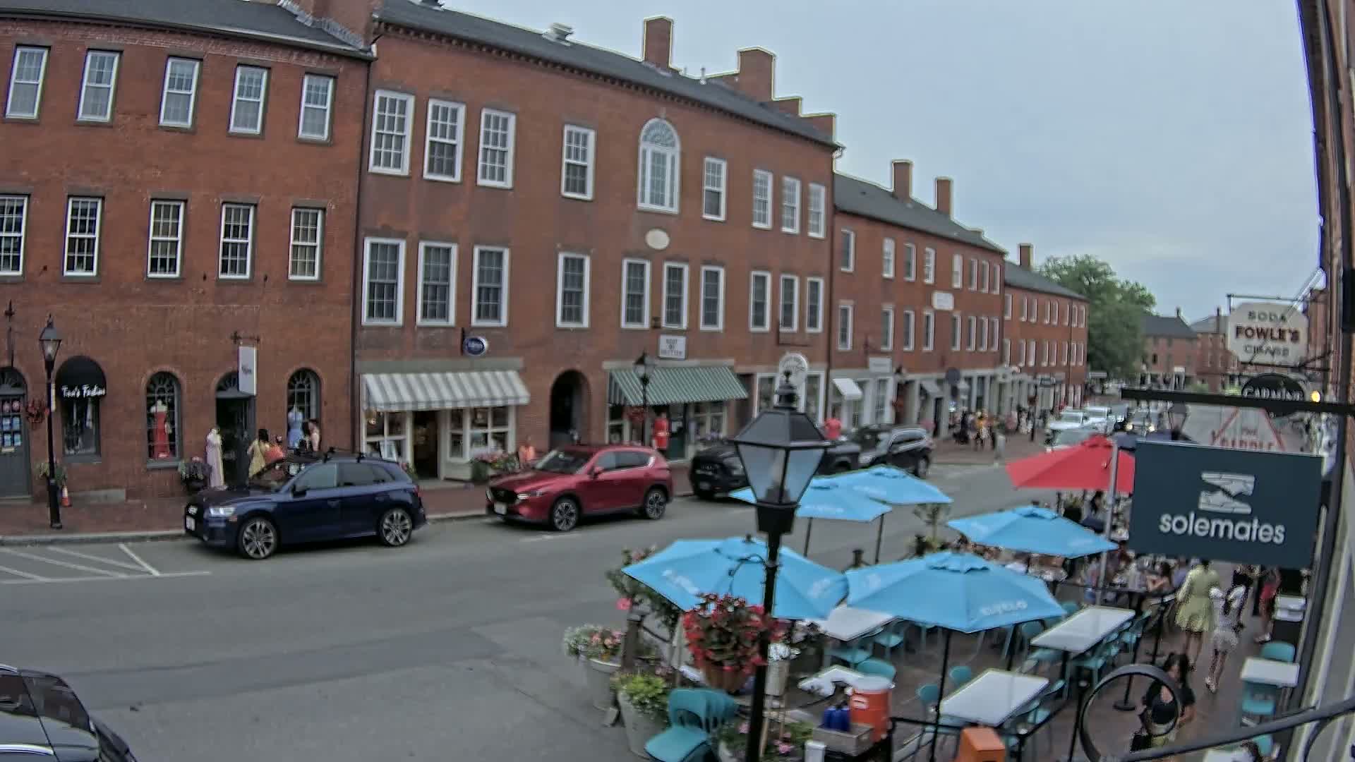 Newburyport, State Street North View Live Cam - Newburyport, Essex, Massachusetts, USA