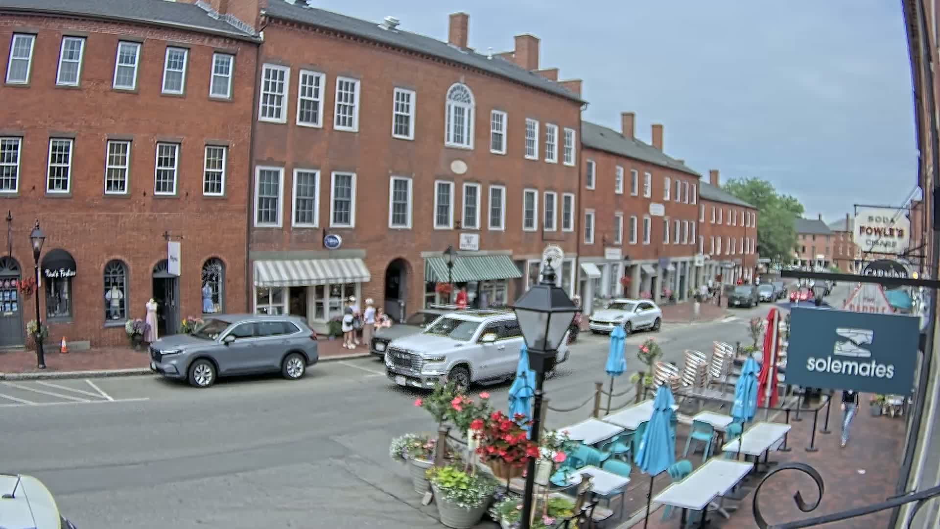 Newburyport, State Street North View Live Cam - Newburyport, Essex, Massachusetts, USA