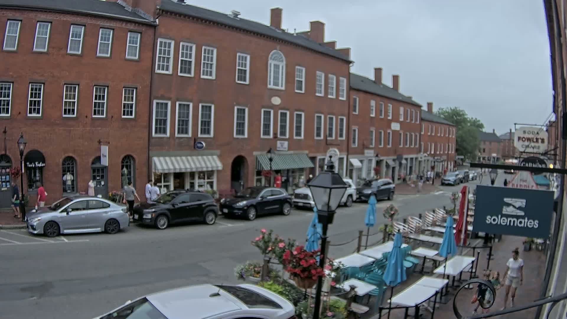 Newburyport, State Street North View Live Cam - Newburyport, Essex, Massachusetts, USA