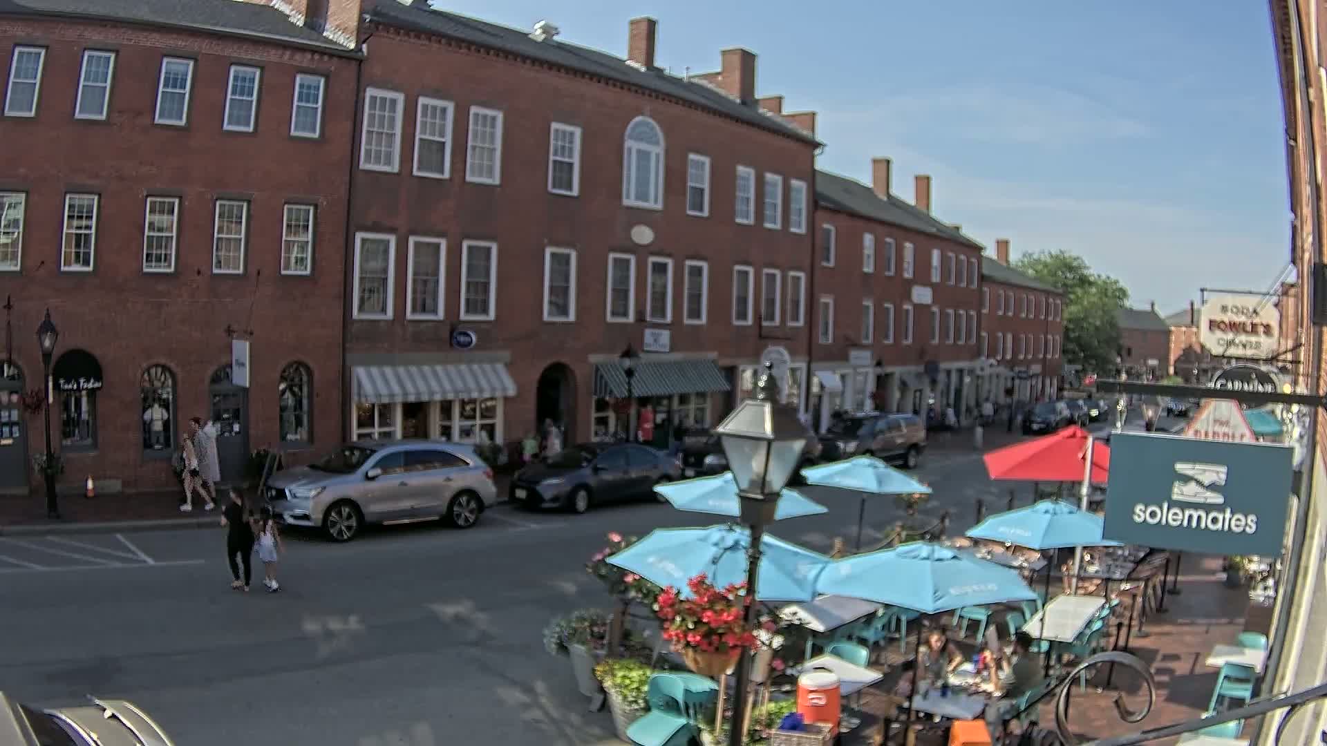 Newburyport, State Street North View Live Cam - Newburyport, Essex, Massachusetts, USA