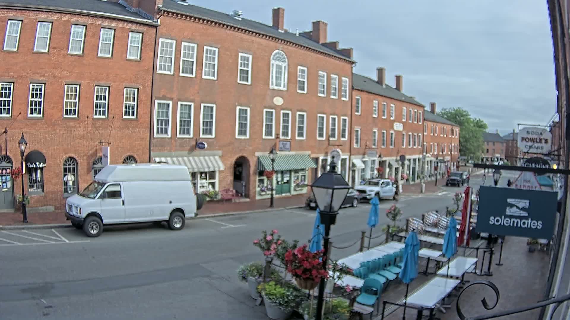 Newburyport, State Street North View Live Cam - Newburyport, Essex, Massachusetts, USA