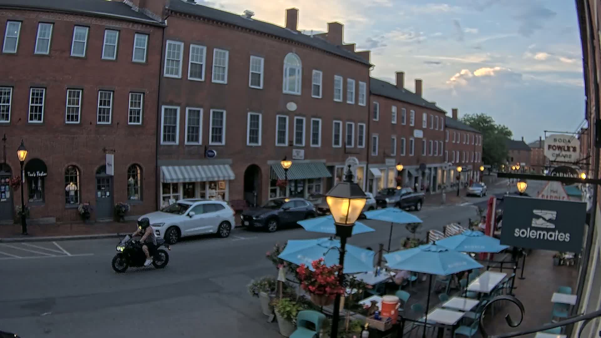 Newburyport, State Street North View Live Cam - Newburyport, Essex, Massachusetts, USA