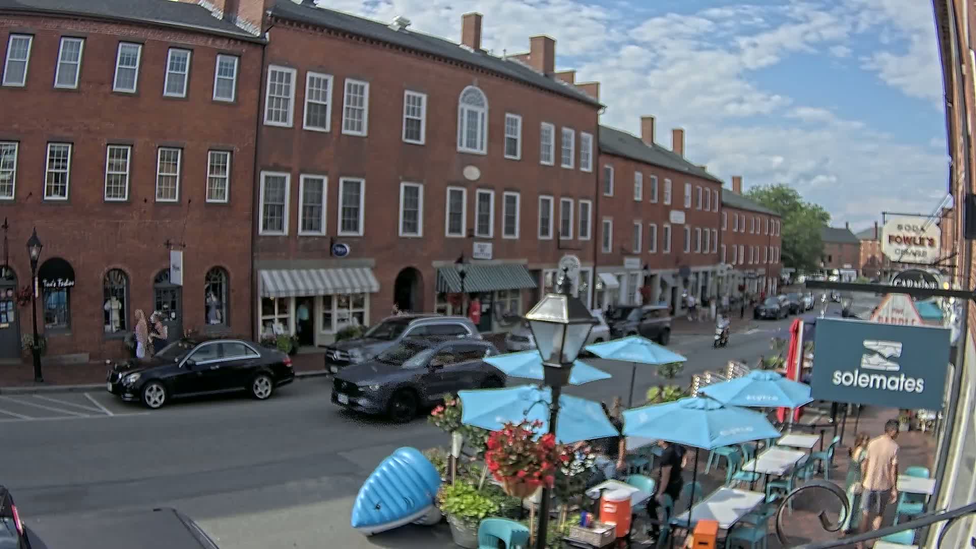 Newburyport, State Street North View Live Cam - Newburyport, Essex, Massachusetts, USA