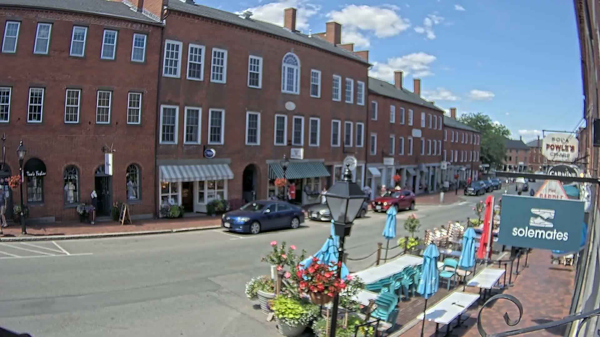 Newburyport, State Street North View Live Cam - Newburyport, Essex, Massachusetts, USA