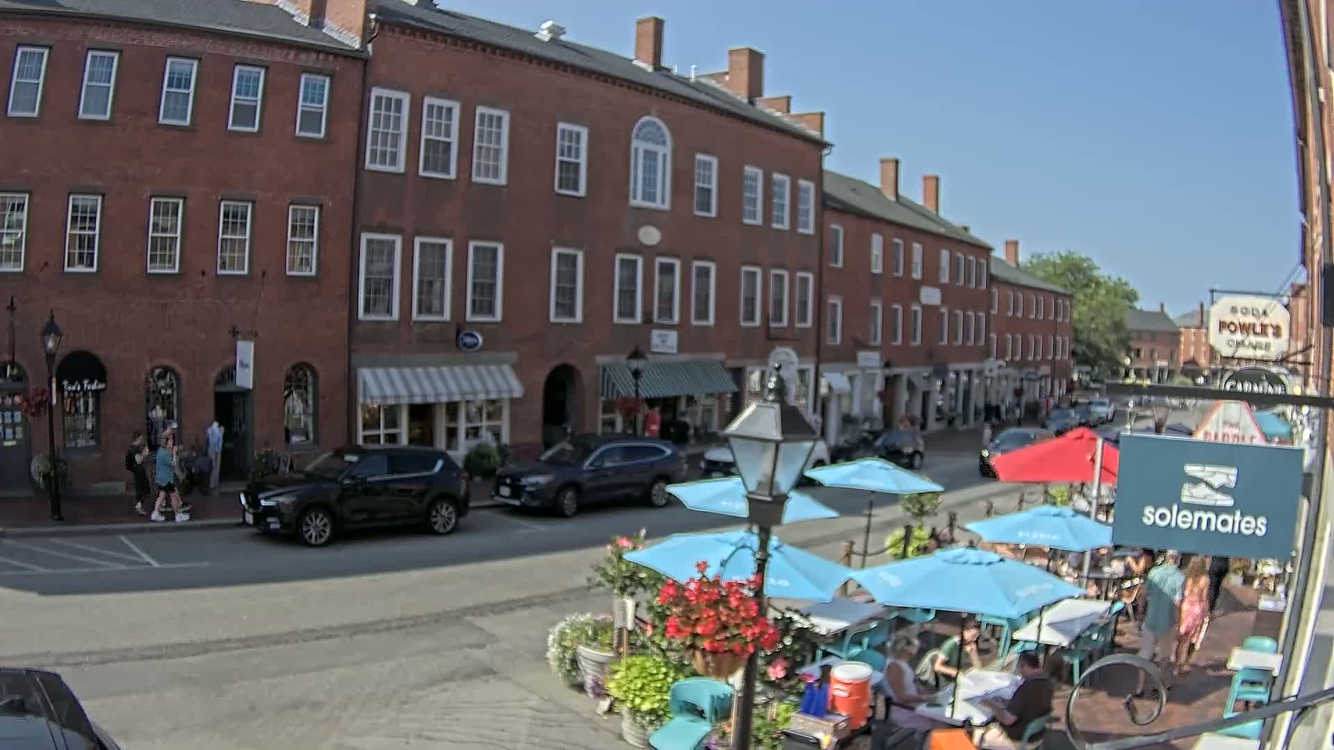 Newburyport, State Street North View Live Cam - Newburyport, Essex, Massachusetts, USA