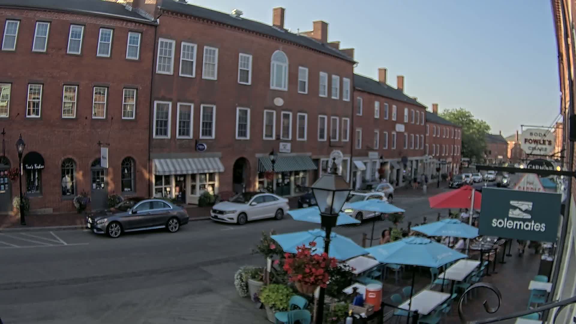 Newburyport, State Street North View Live Cam - Newburyport, Essex, Massachusetts, USA