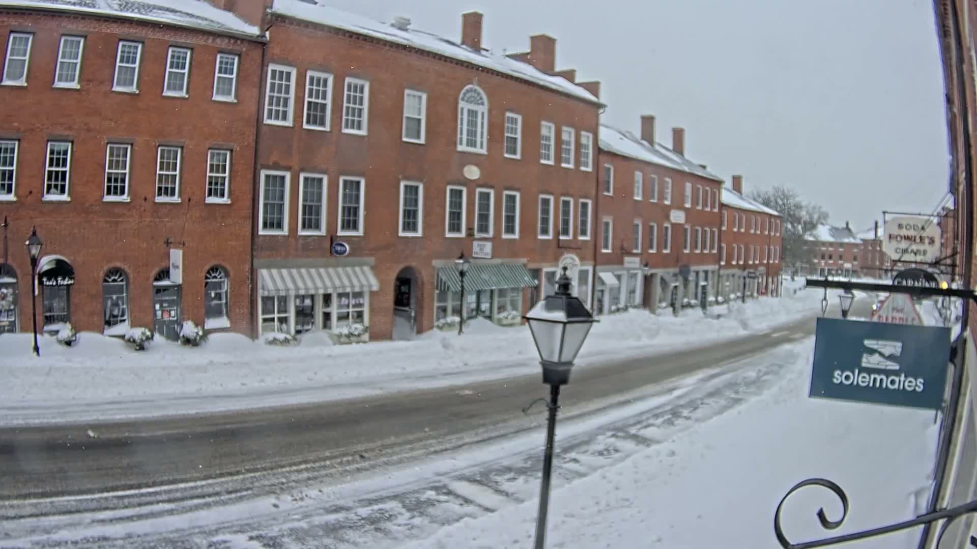 Newburyport, State Street North View Live Cam - Newburyport, Essex, Massachusetts, USA