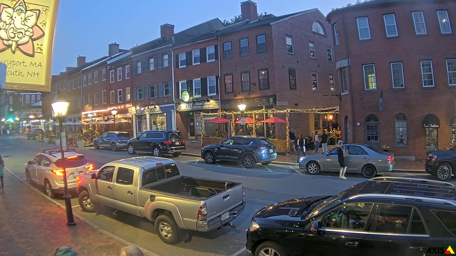Newburyport, State Street South View Live Cam - Newburyport, Essex, Massachusetts, USA