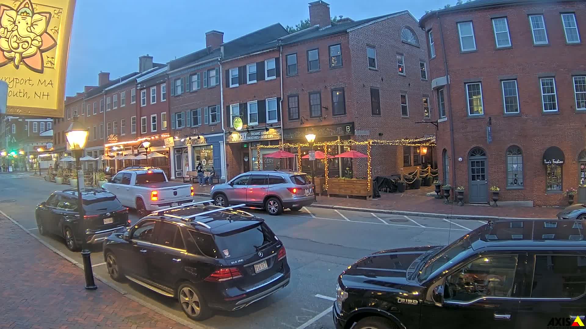 Newburyport, State Street South View Live Cam - Newburyport, Essex, Massachusetts, USA